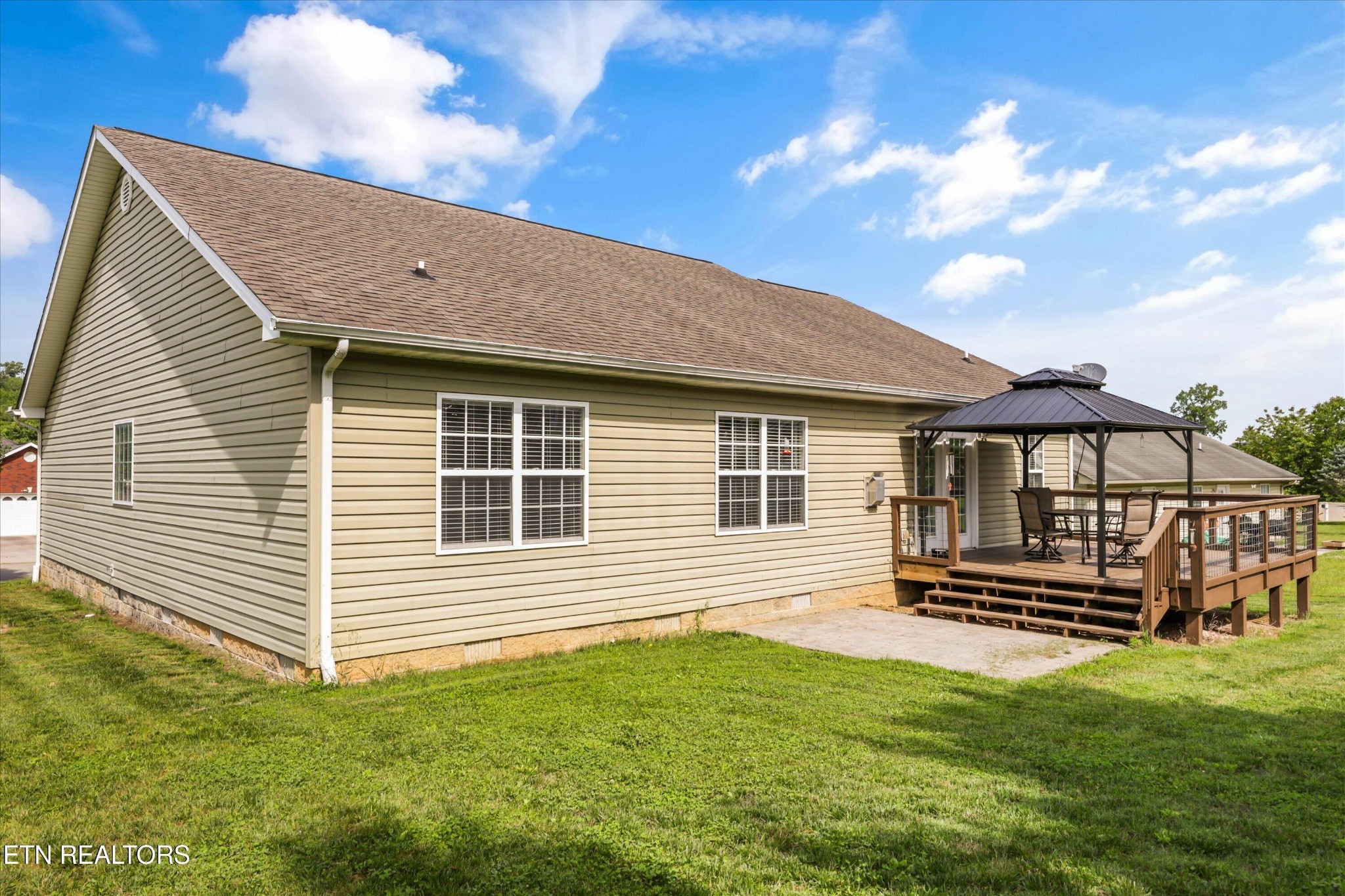 118 Cornerstone Circle Property Photo 37