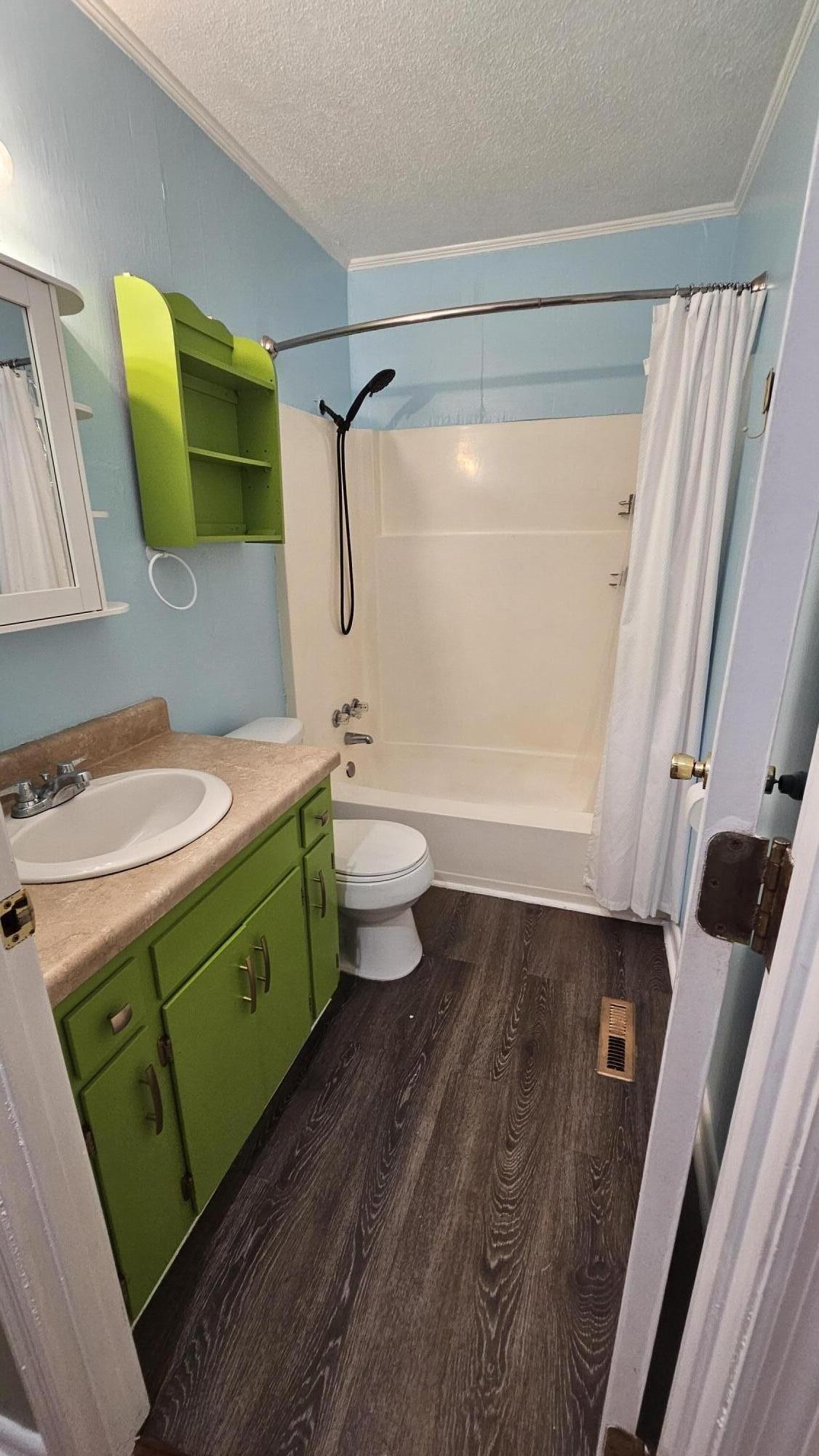 145 Low Brook Court, Ne Property Photo 21