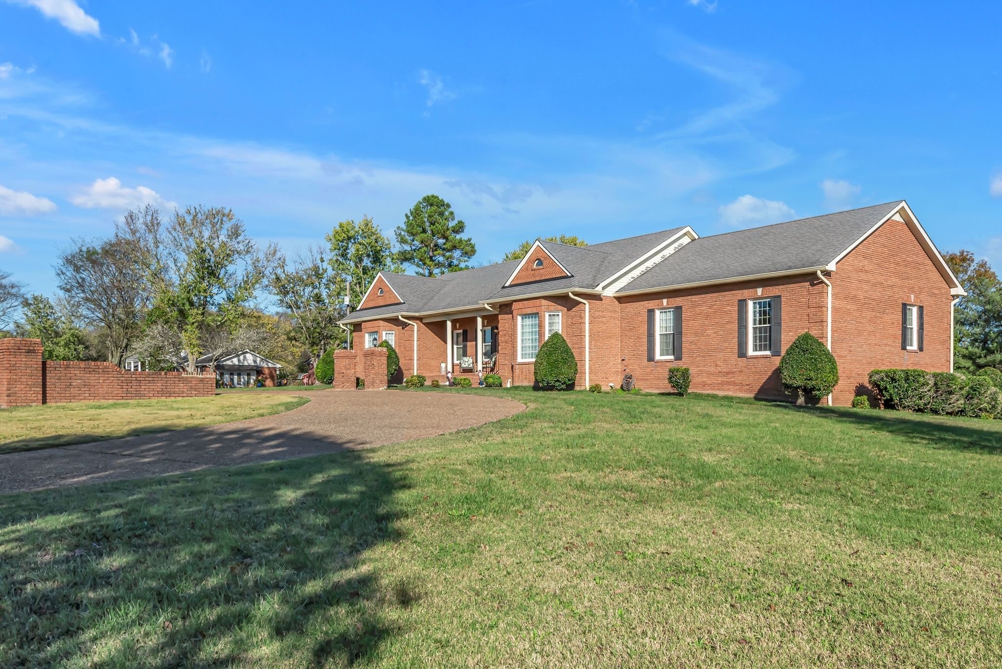161 Graystone Dr