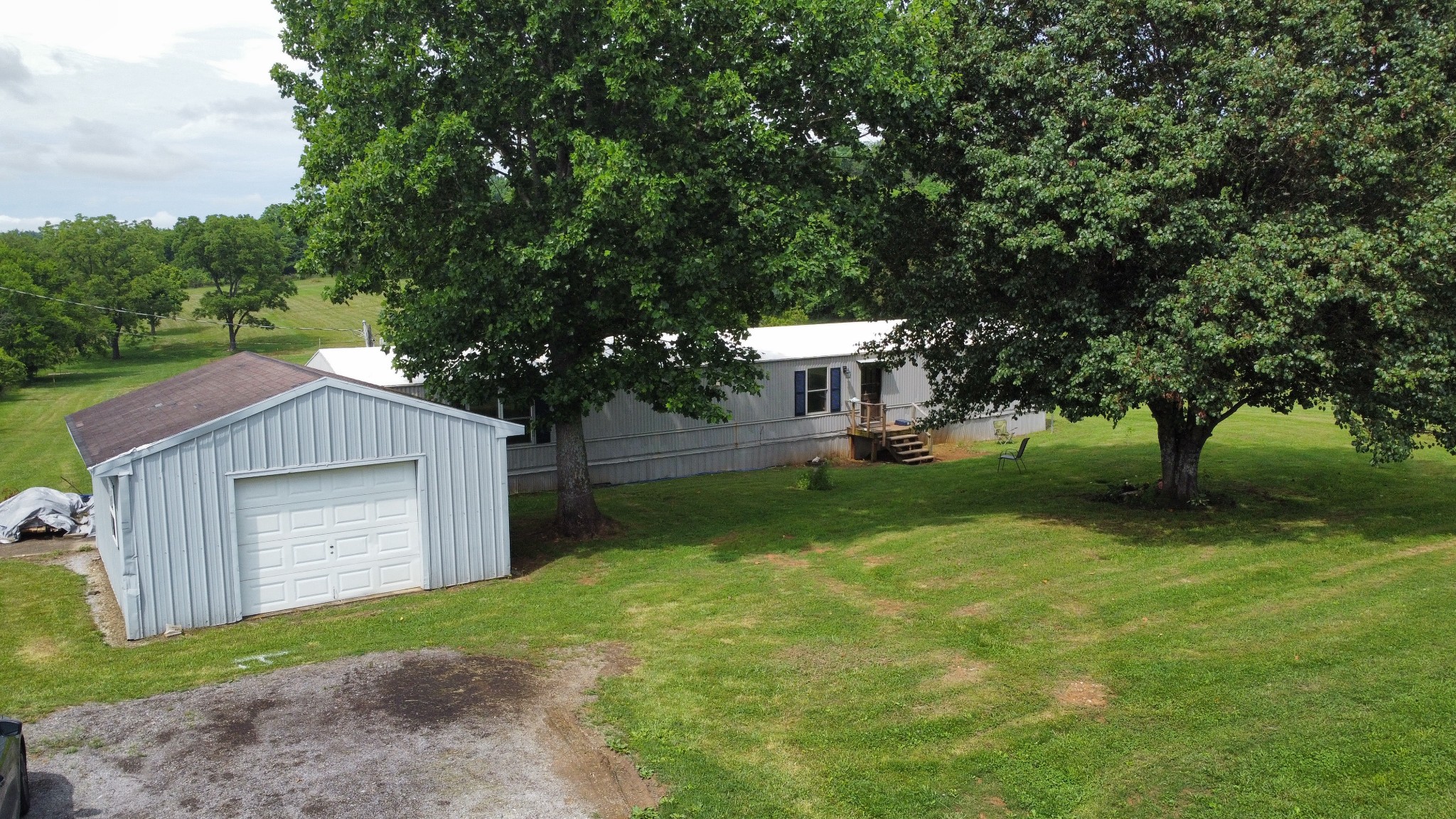 2418 Ben Green Rd Property Photo 2