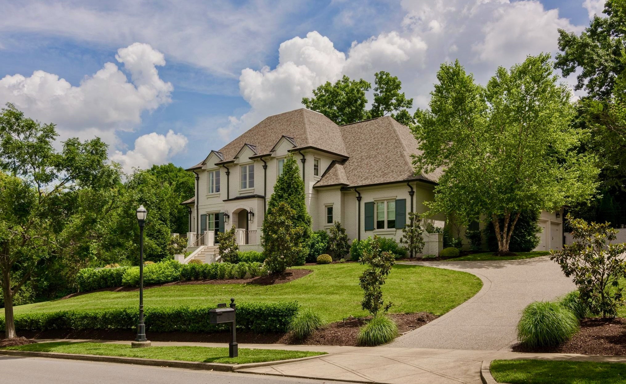 206 Jones Pkwy