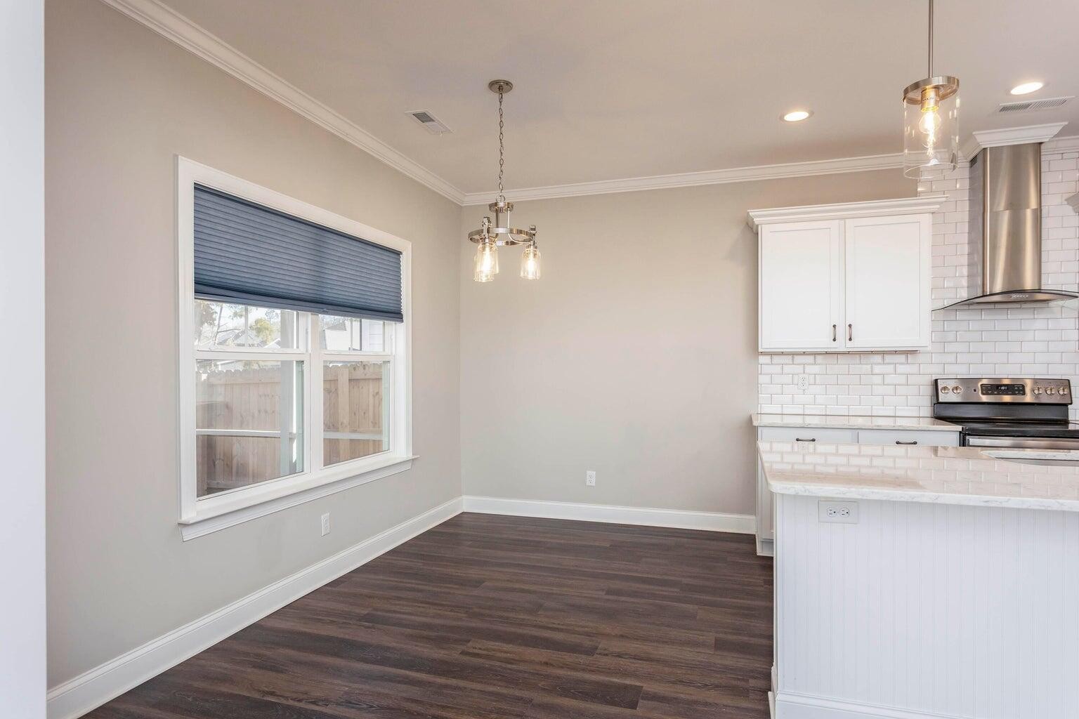 8127 Slugger Way Property Photo 9
