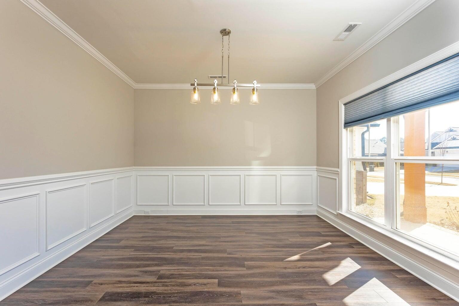8127 Slugger Way Property Photo 14