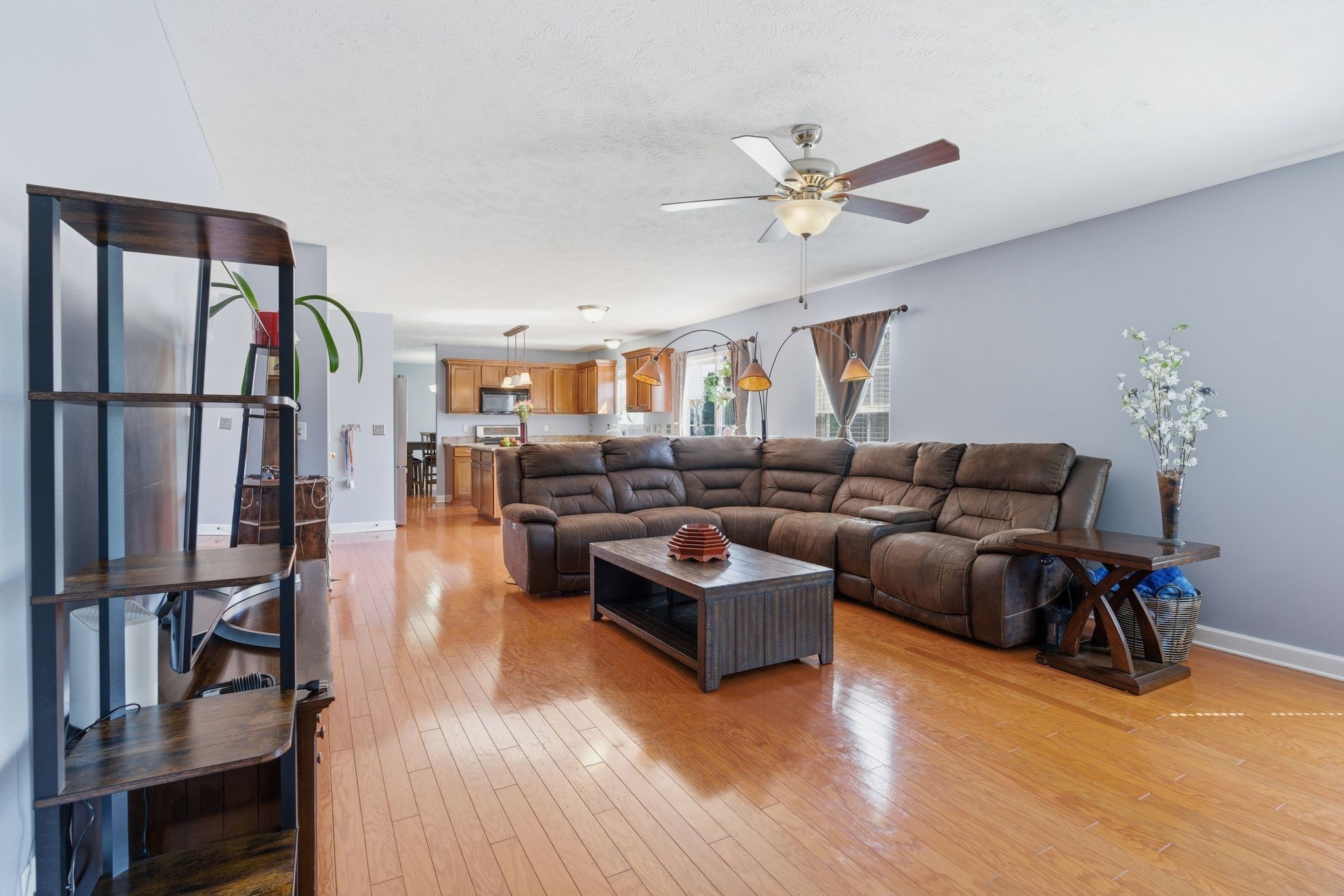 8008 Streamside Dr Property Photo 13