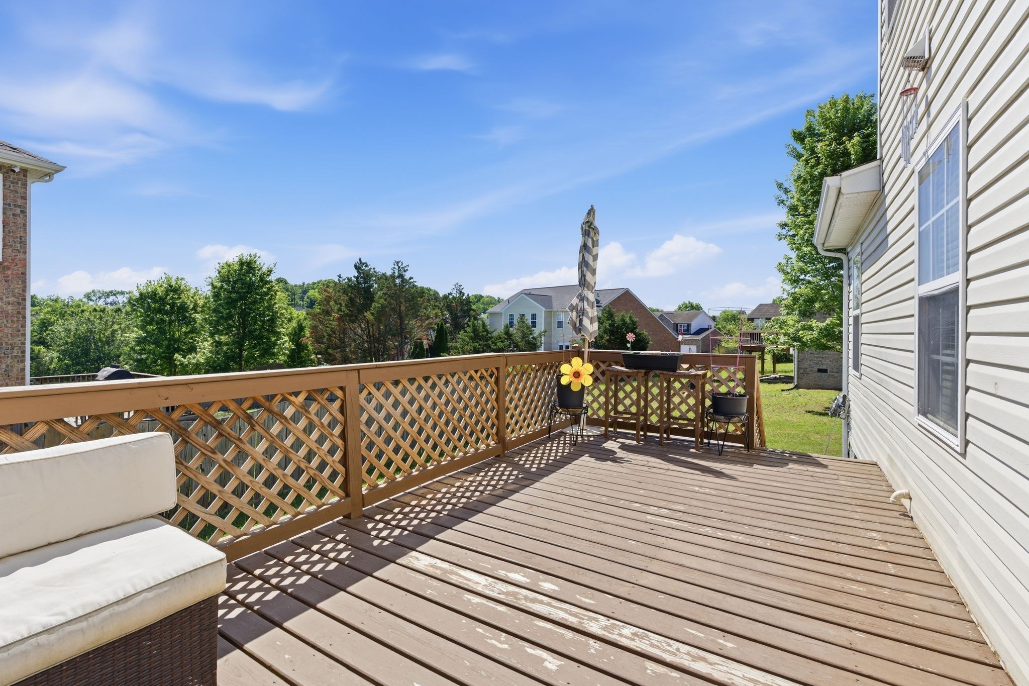 8008 Streamside Dr Property Photo 28