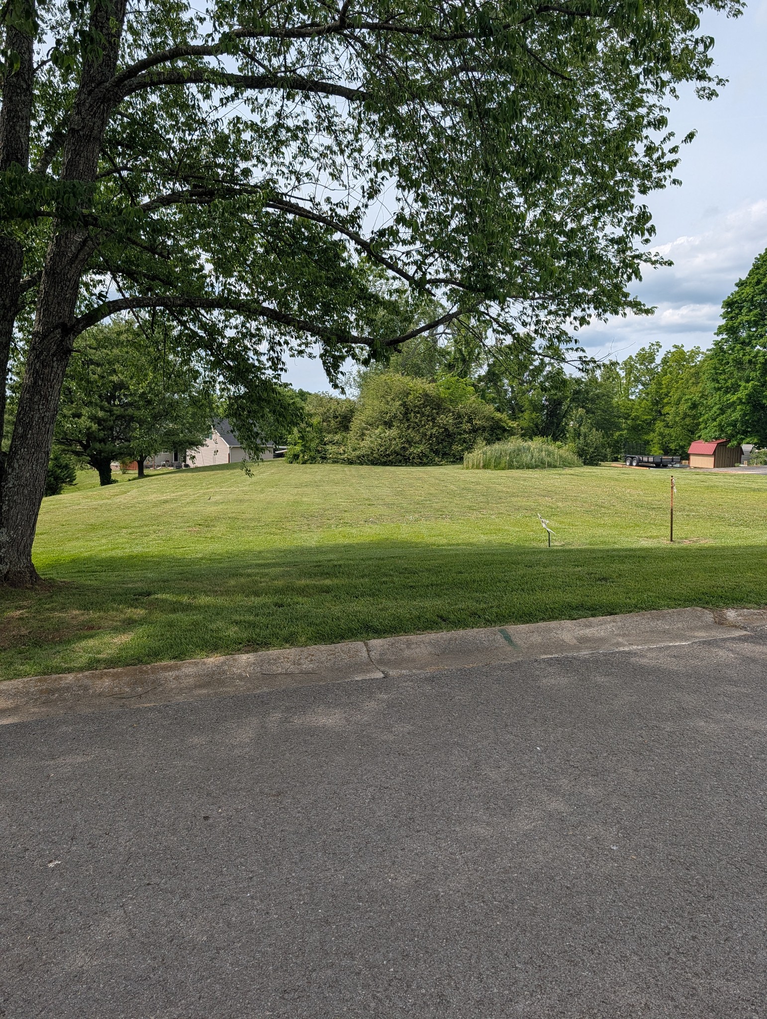 105 Fairlane Drive Property Photo 1