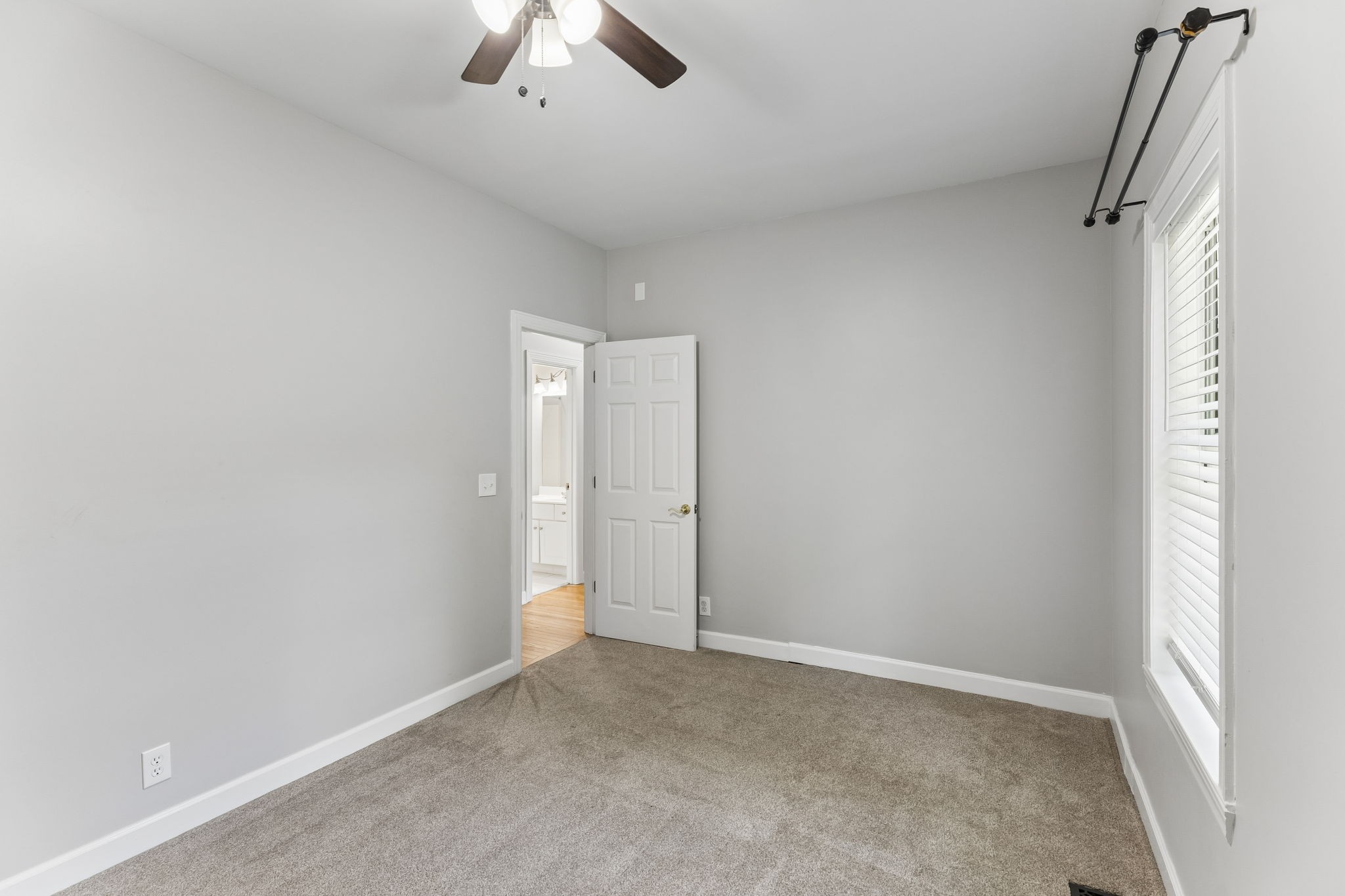 1507 Halifax Dr Property Photo 25