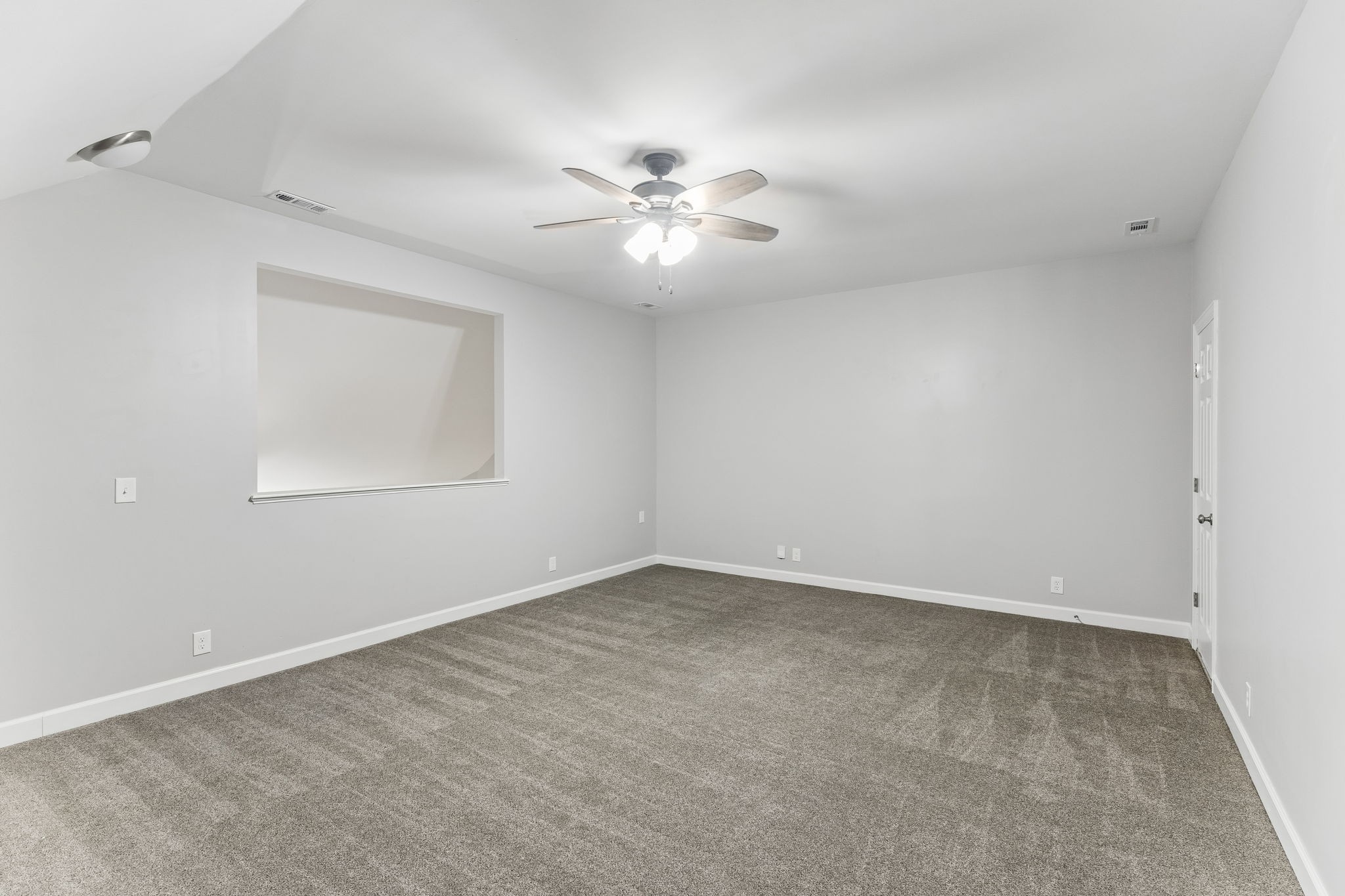 1507 Halifax Dr Property Photo 43