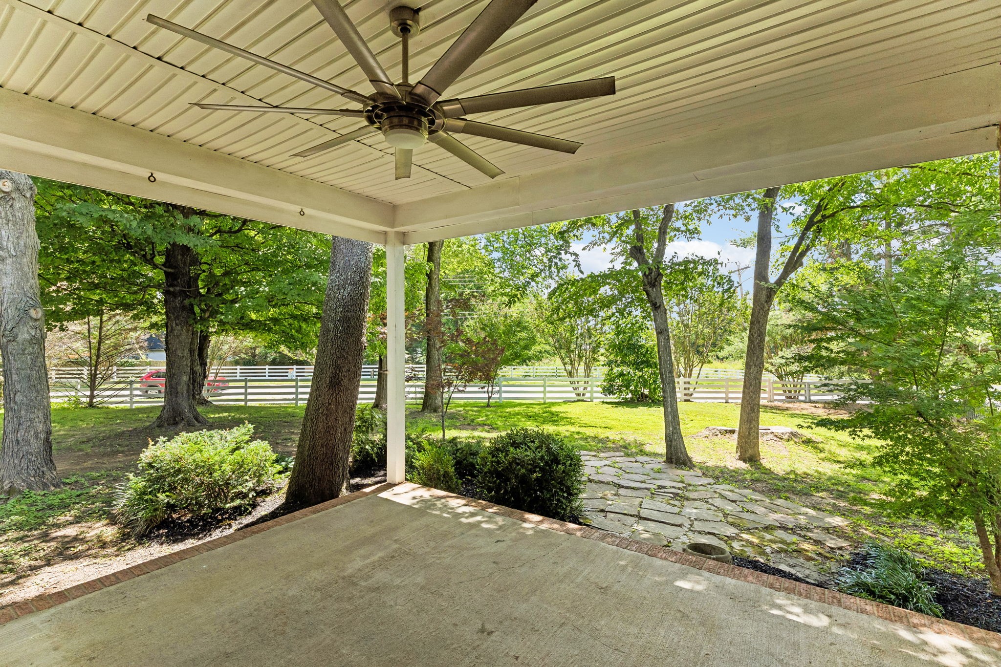 1507 Halifax Dr Property Photo 48