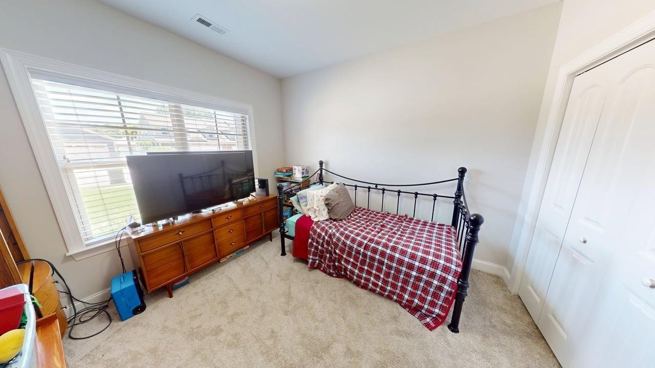 5438 Mandarin Circle Property Photo 4