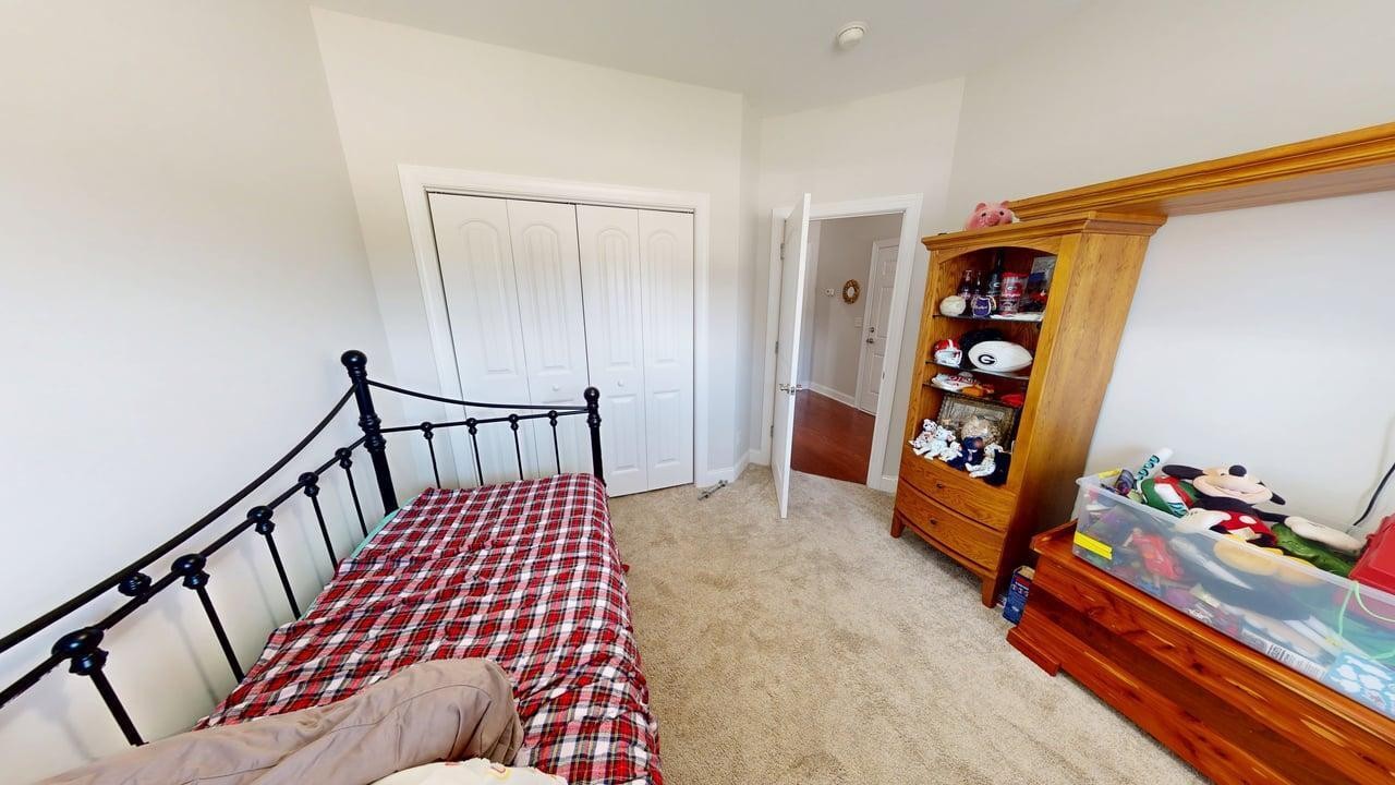 5438 Mandarin Circle Property Photo 5