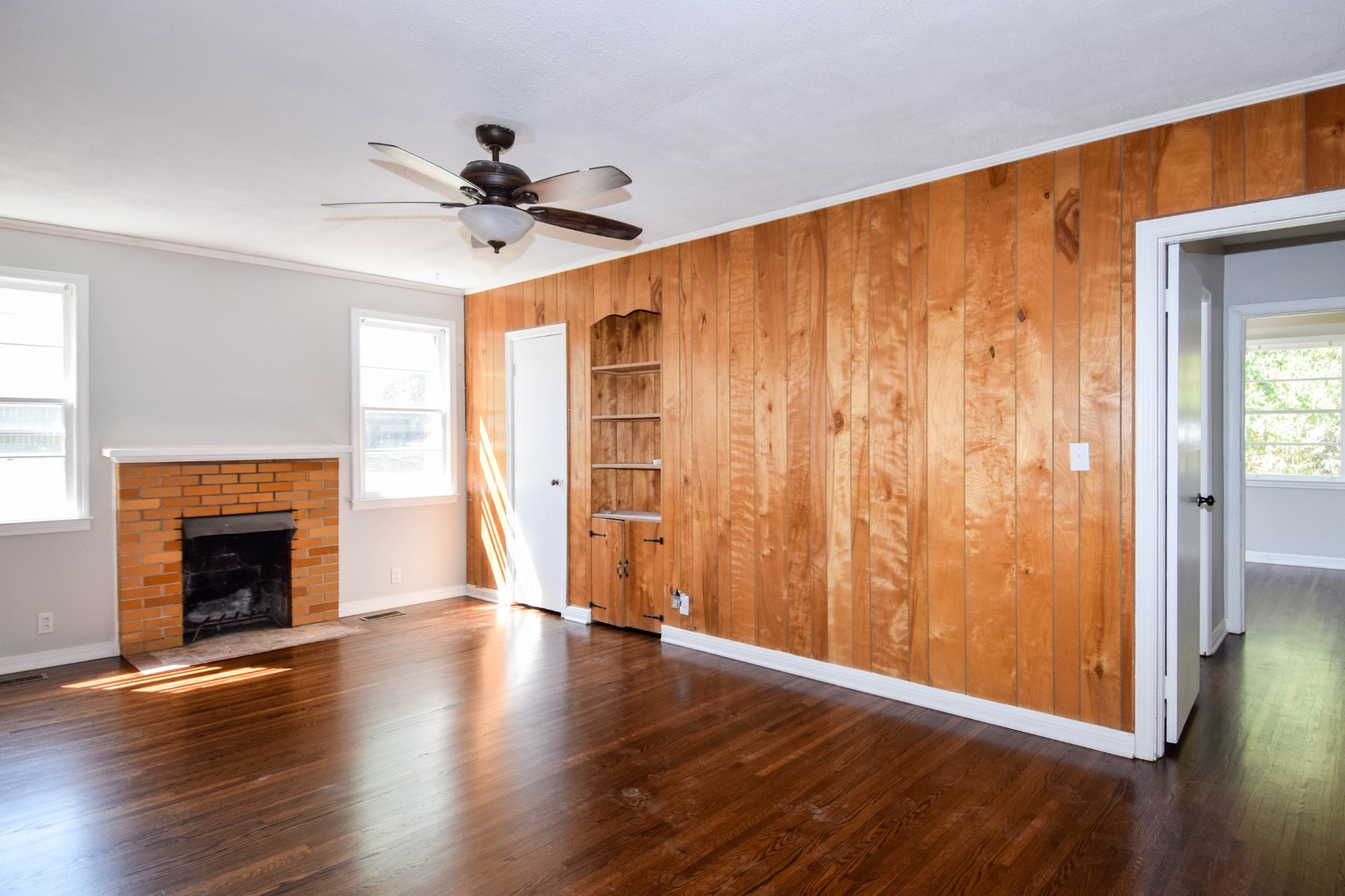 801 Hart St Property Photo 26