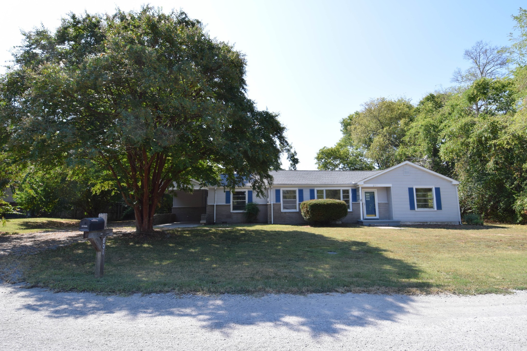 801 Hart St Property Photo 48