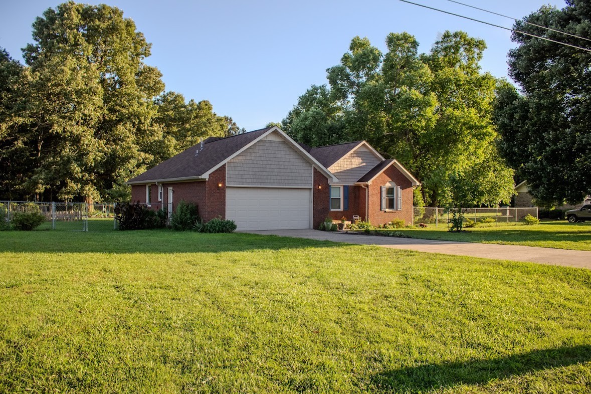 4019 Belle Orchard Dr Property Photo 2