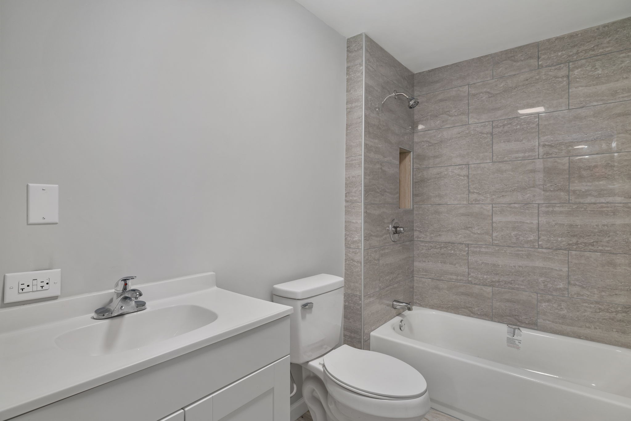 225 Vine Cir Property Photo 15