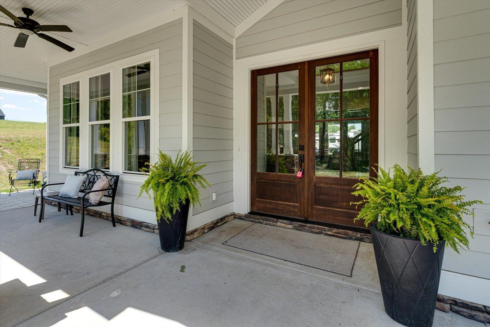 200 Waters Drive Property Photo 7