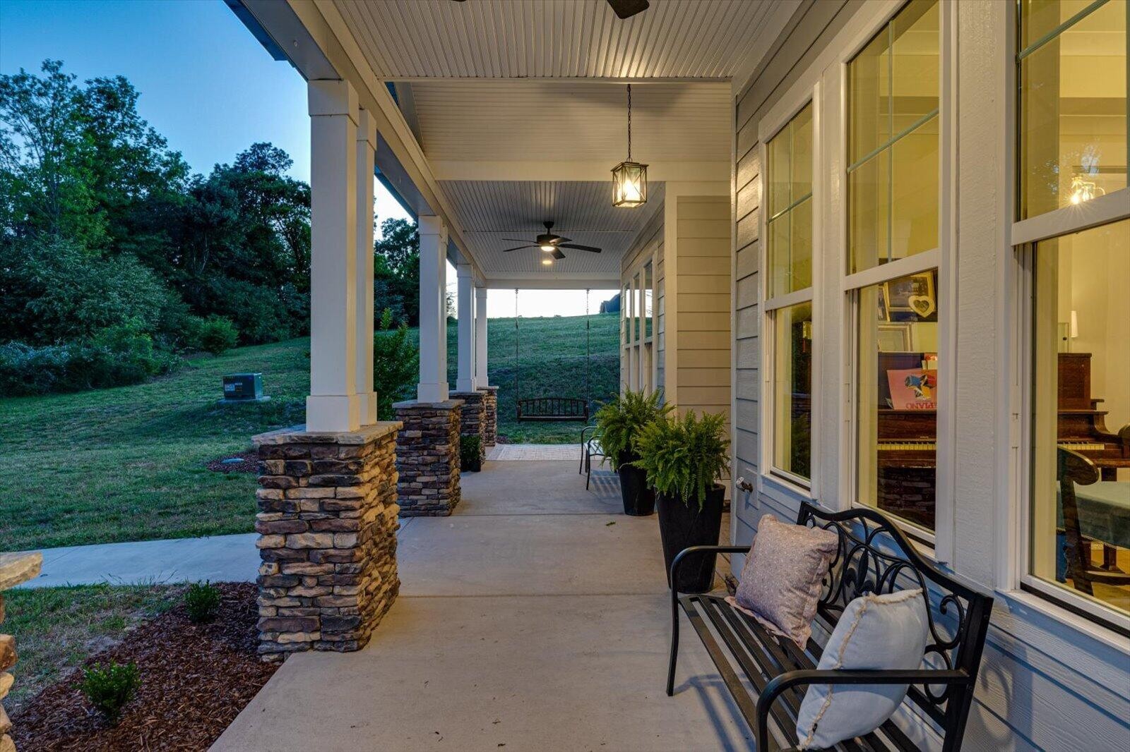 200 Waters Drive Property Photo 8