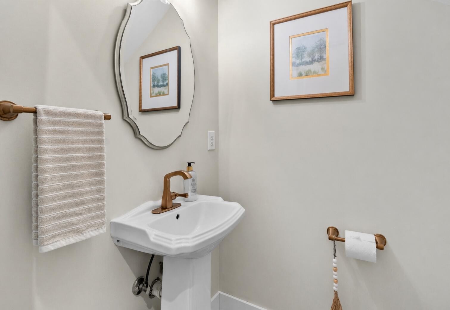200 Waters Drive Property Photo 31