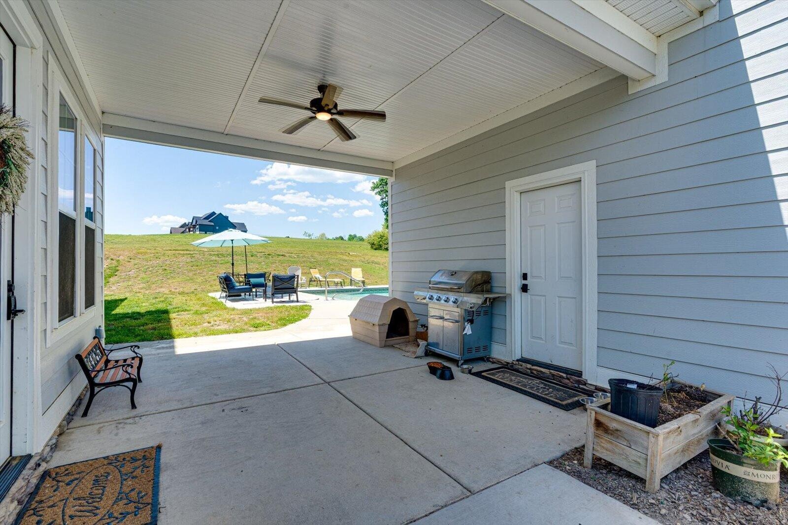 200 Waters Drive Property Photo 63