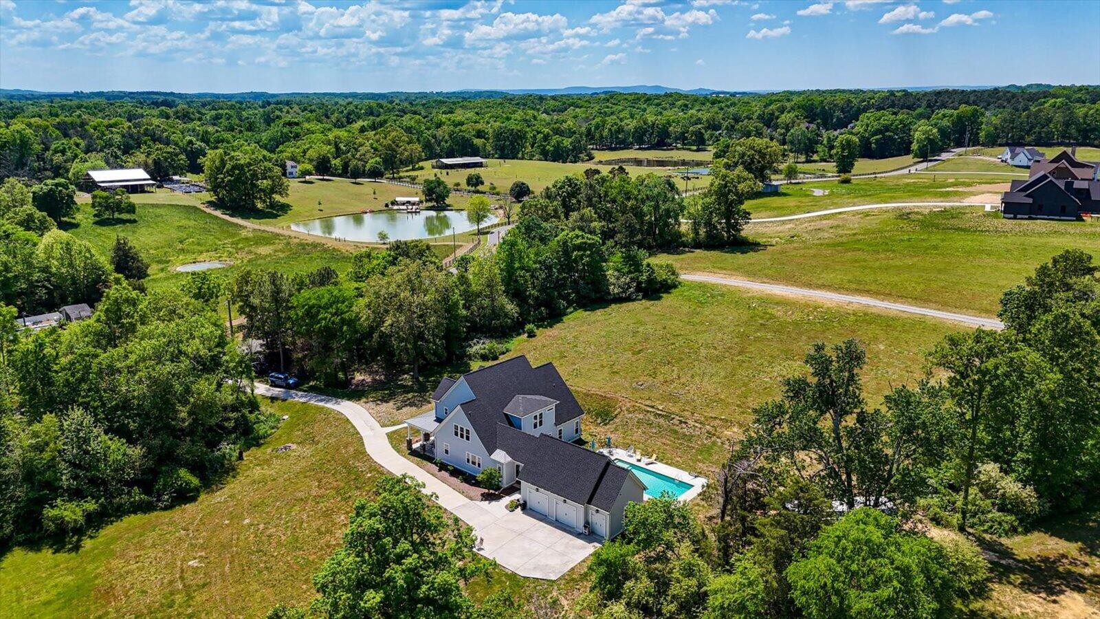 200 Waters Drive Property Photo 75