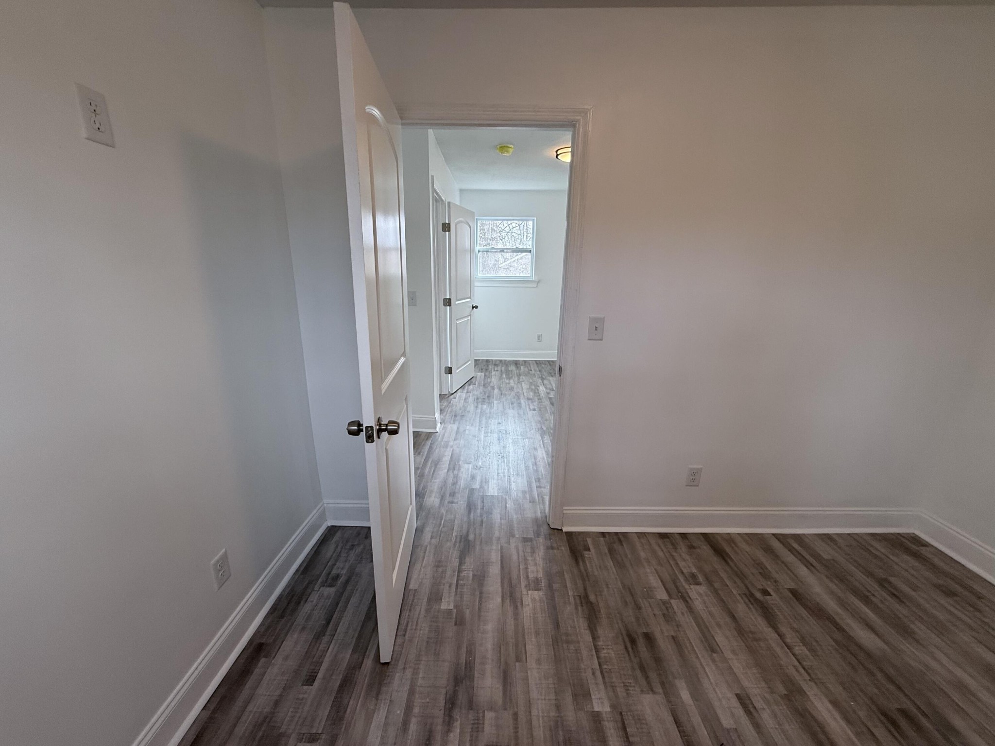 726 East Avenue Property Photo 9
