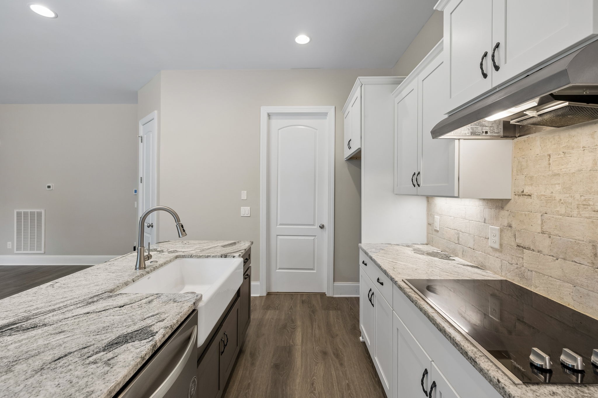 4530 General Forest Cir Property Photo 43