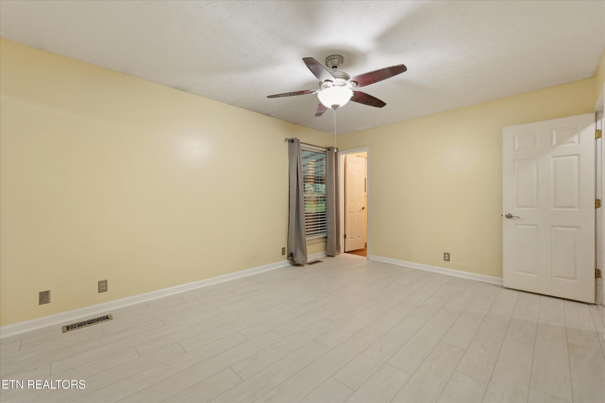 1117 Rain Tree Rd Property Photo 16