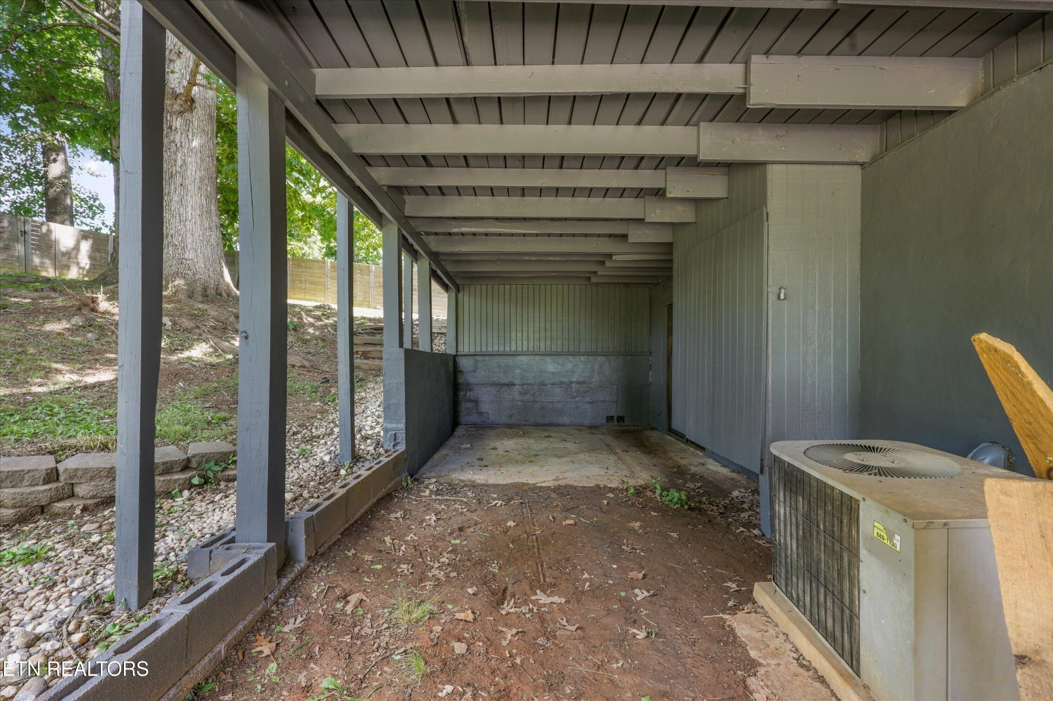 1117 Rain Tree Rd Property Photo 39