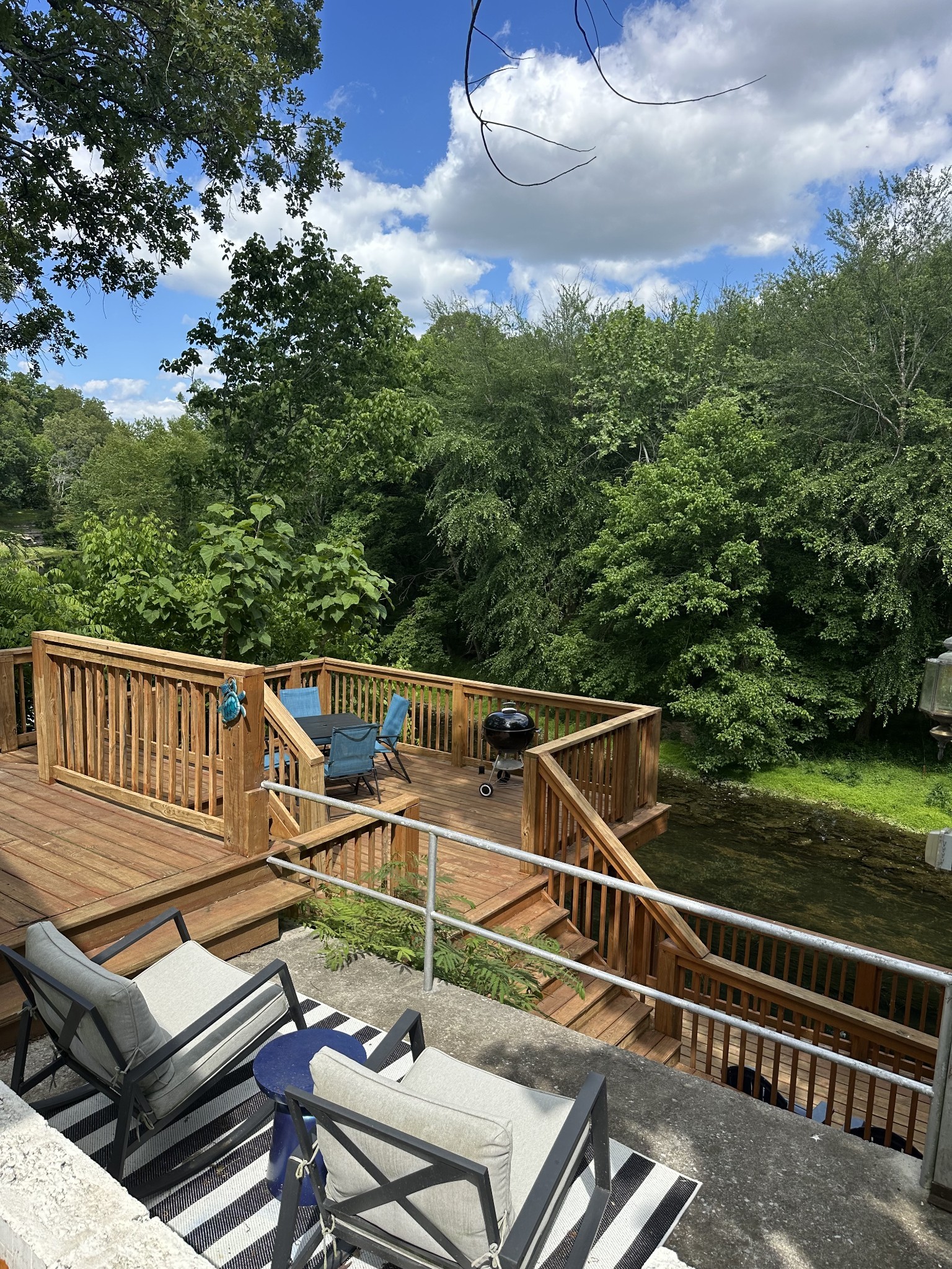 240 Fredonia Rd Property Photo 6