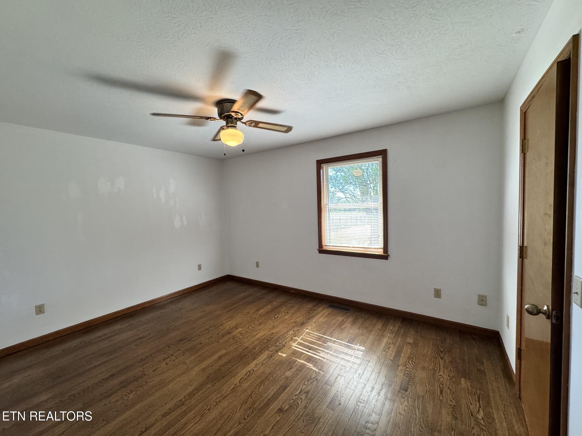 6986 S York Hwy Property Photo 12