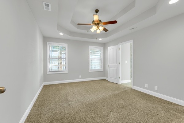 506 Latham Ct Property Photo 8