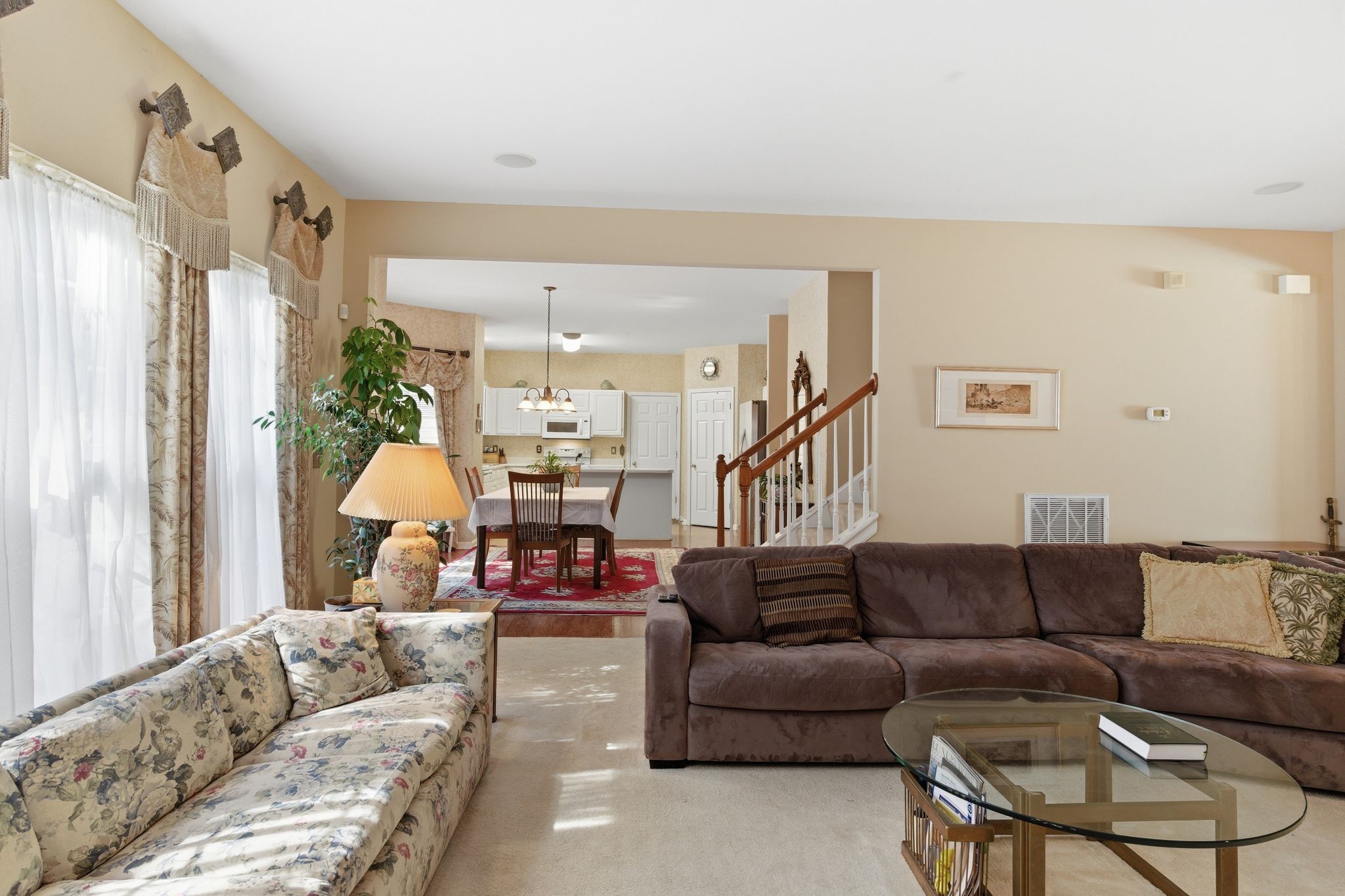6561 Banbury Xing Property Photo 9