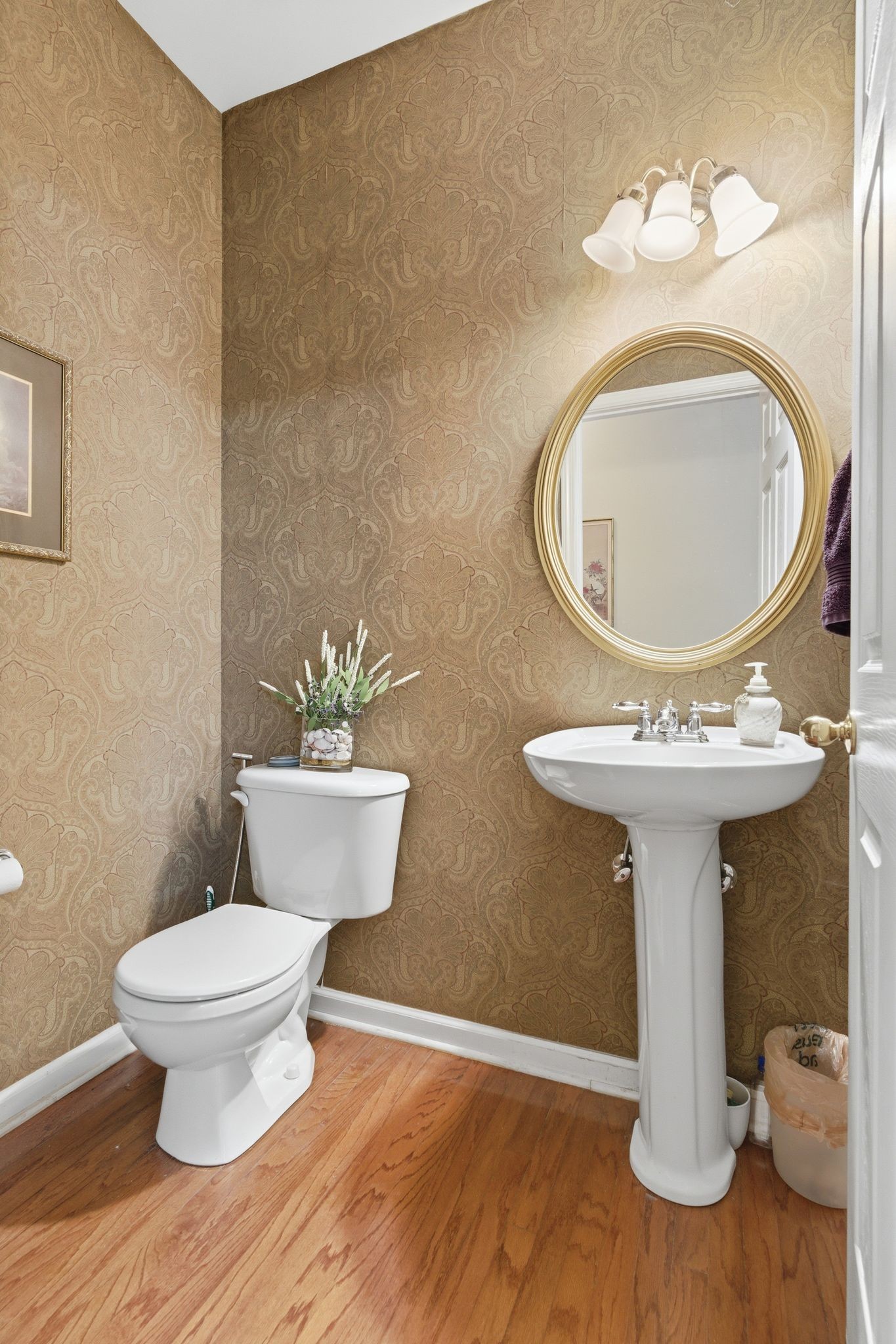 6561 Banbury Xing Property Photo 15