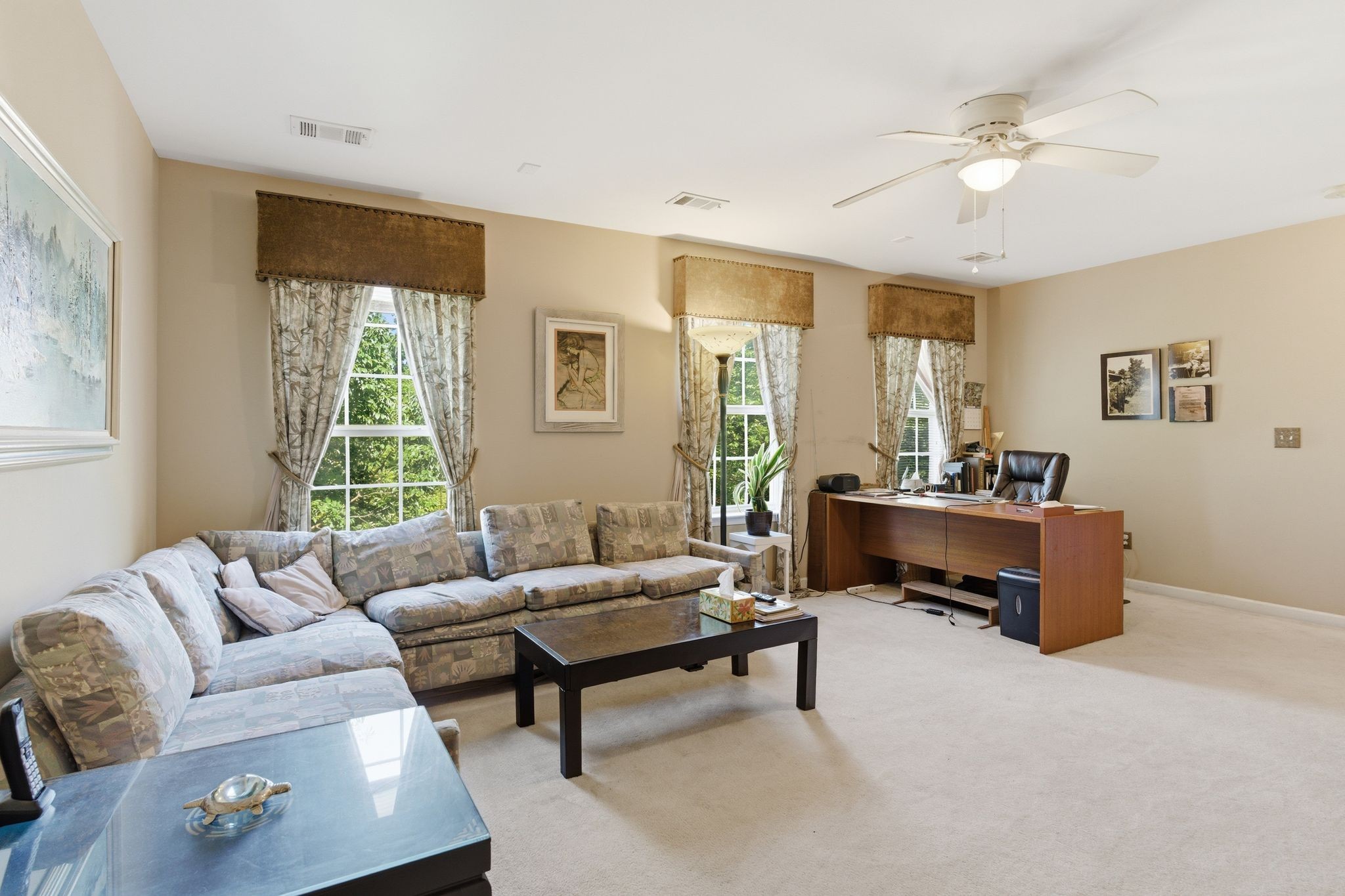 6561 Banbury Xing Property Photo 19