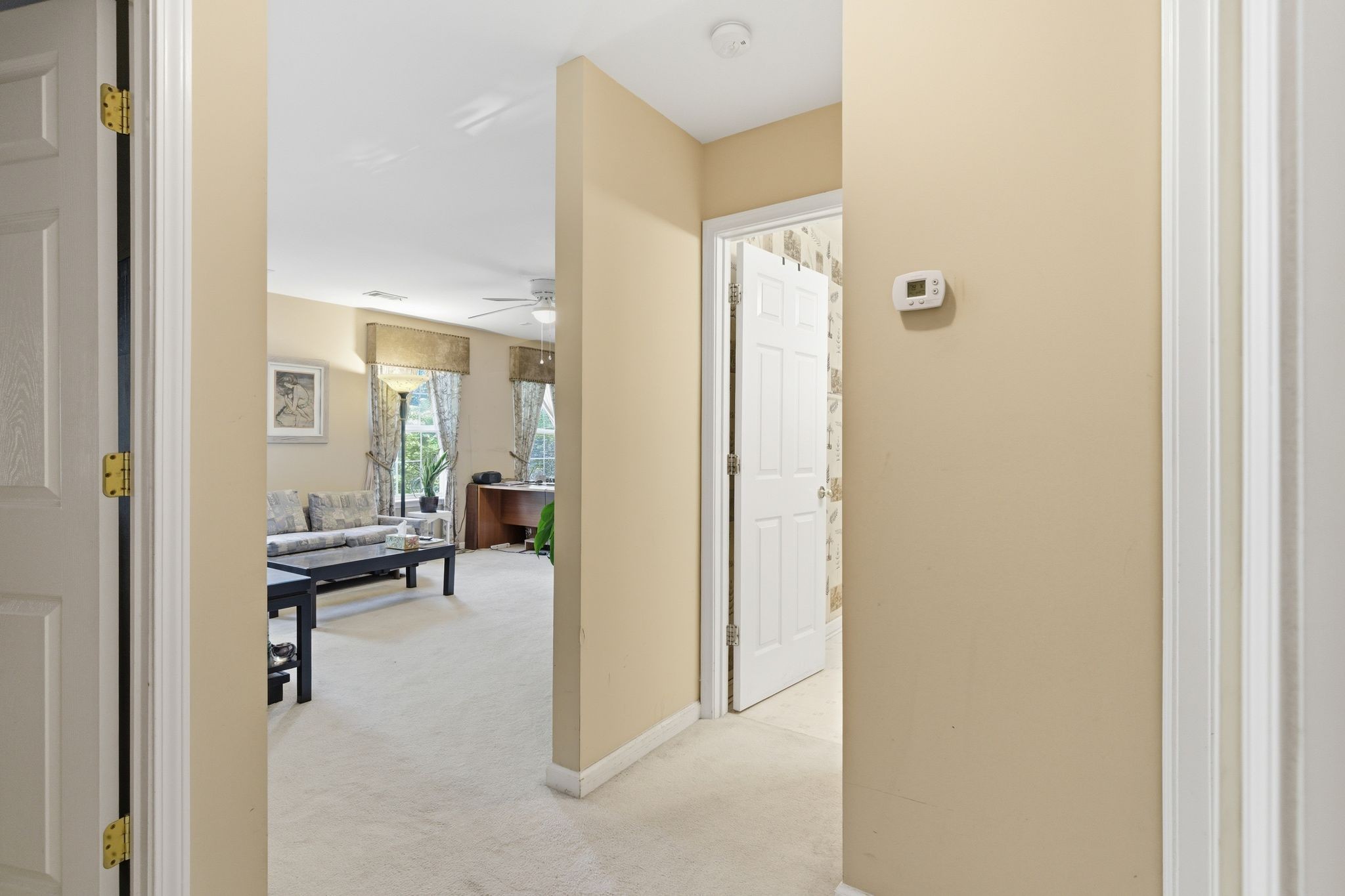 6561 Banbury Xing Property Photo 22