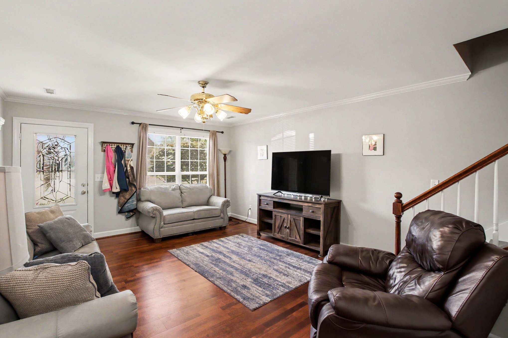 307 Dartford Ct Property Photo 5