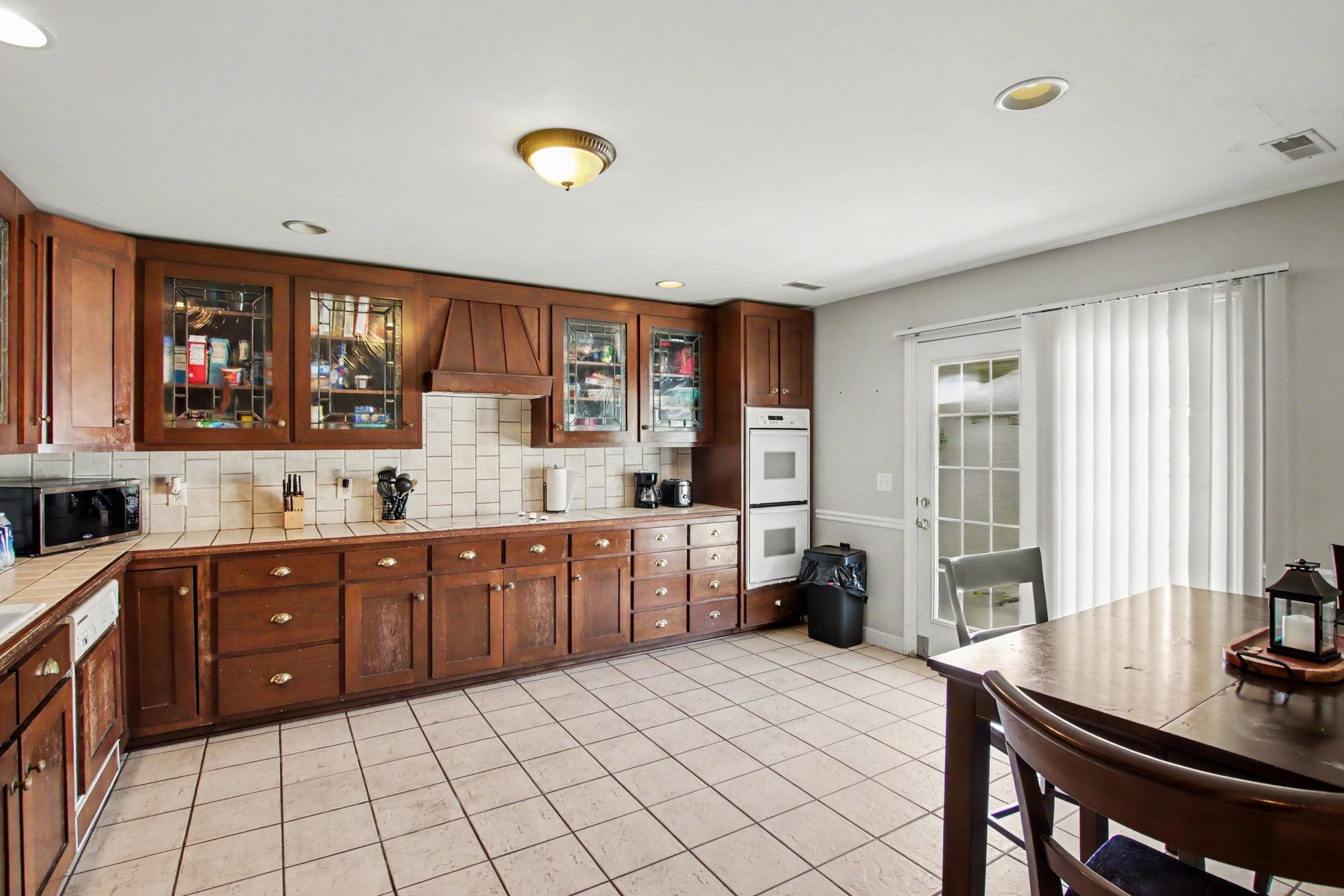 307 Dartford Ct Property Photo 9