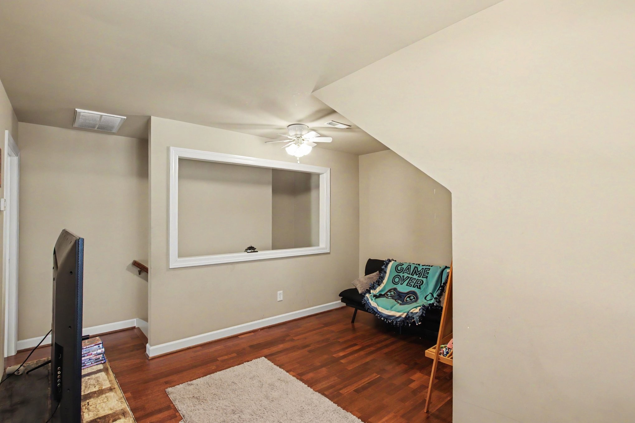 307 Dartford Ct Property Photo 15