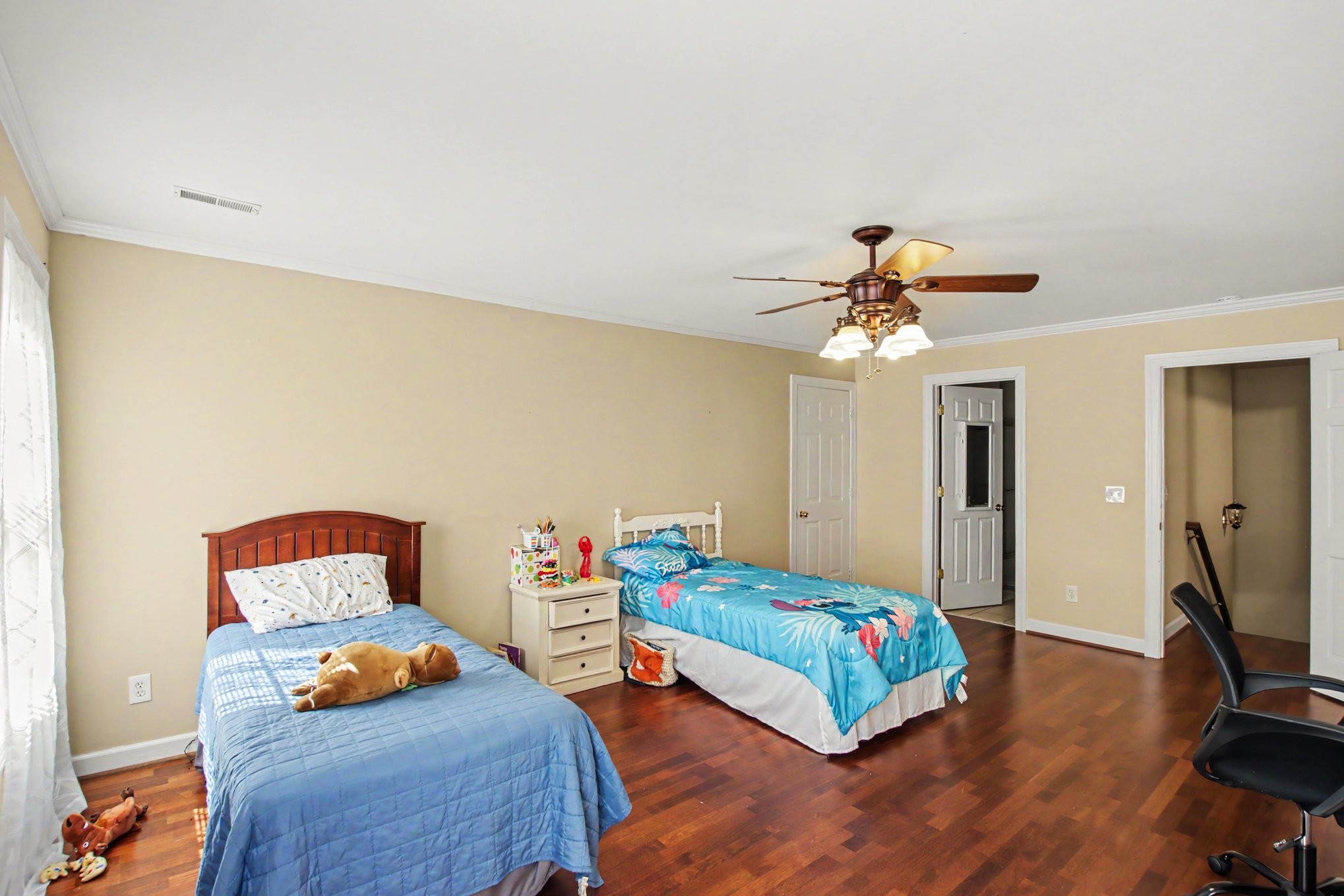 307 Dartford Ct Property Photo 24