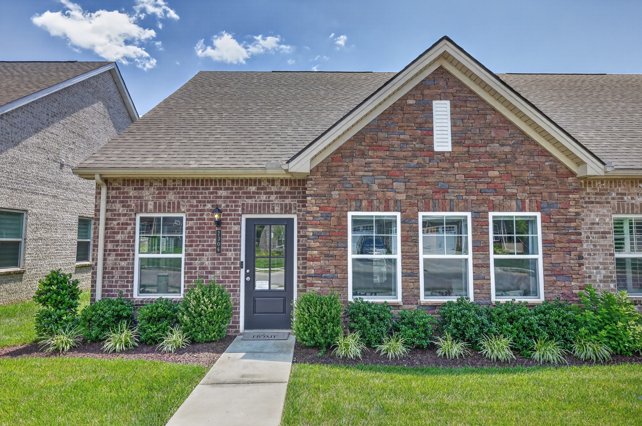 2306 Laurelstone Dr Property Photo 1