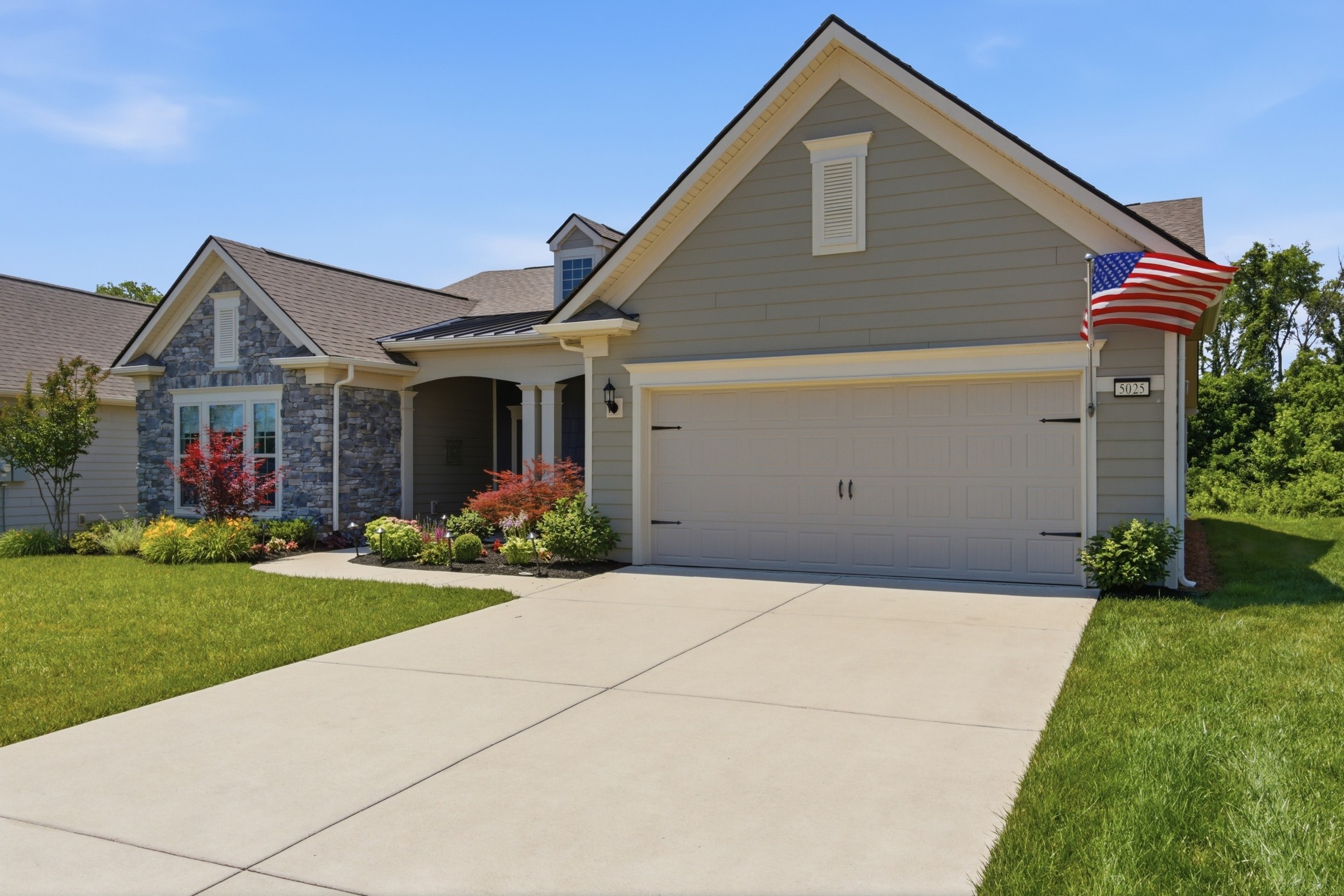 5025 Lincoln Glen Property Photo 3