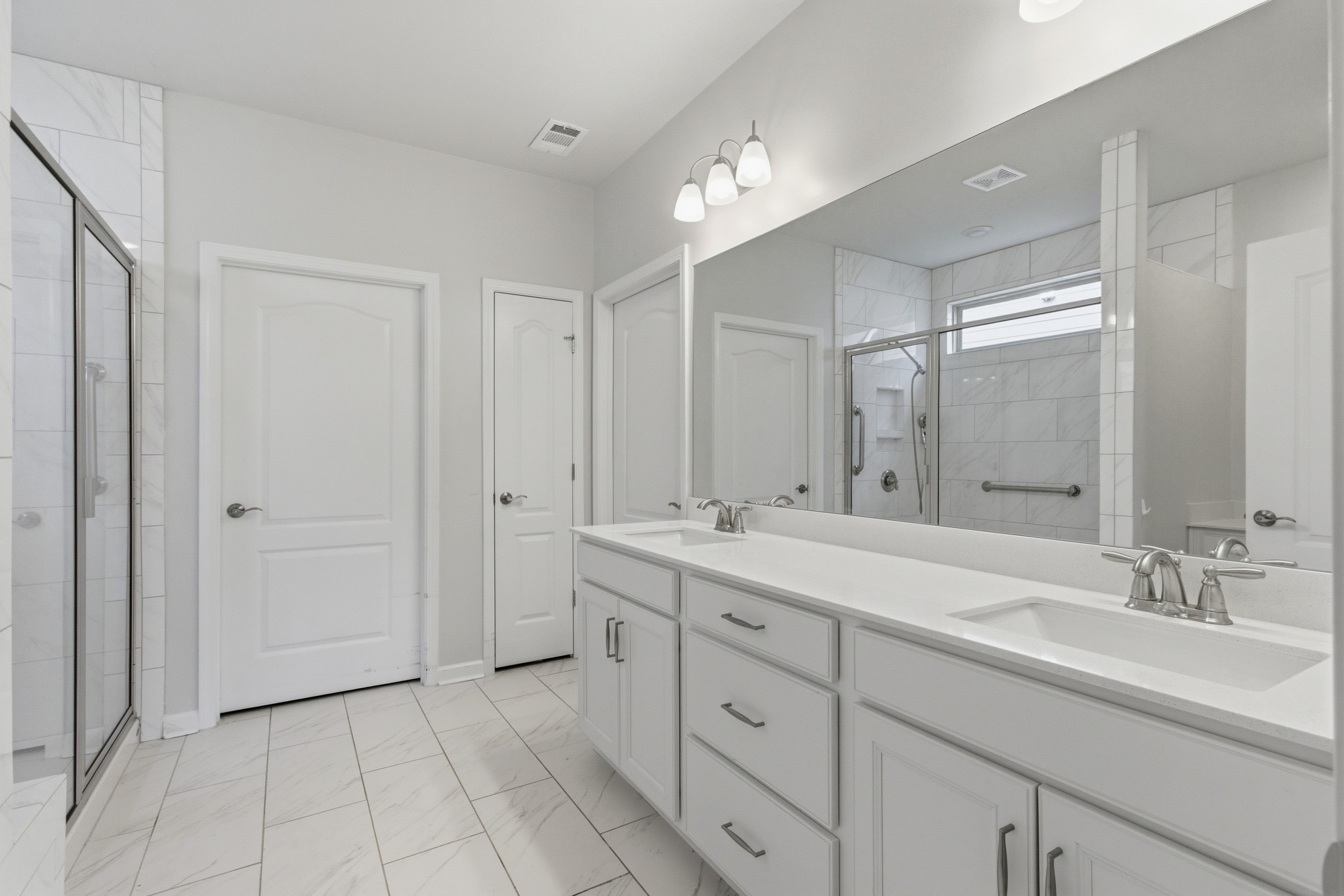 5025 Lincoln Glen Property Photo 21