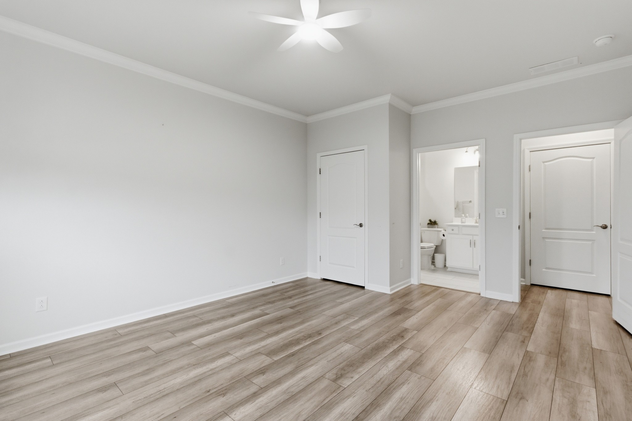 5025 Lincoln Glen Property Photo 28