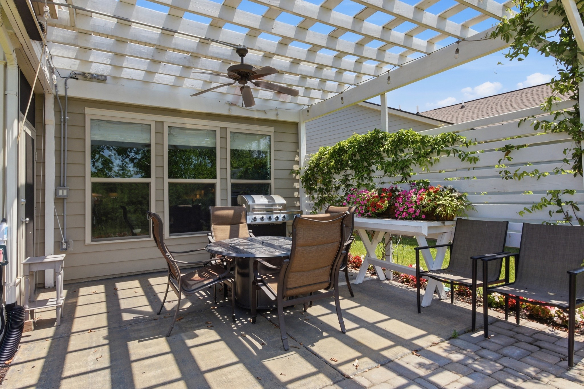 5025 Lincoln Glen Property Photo 37