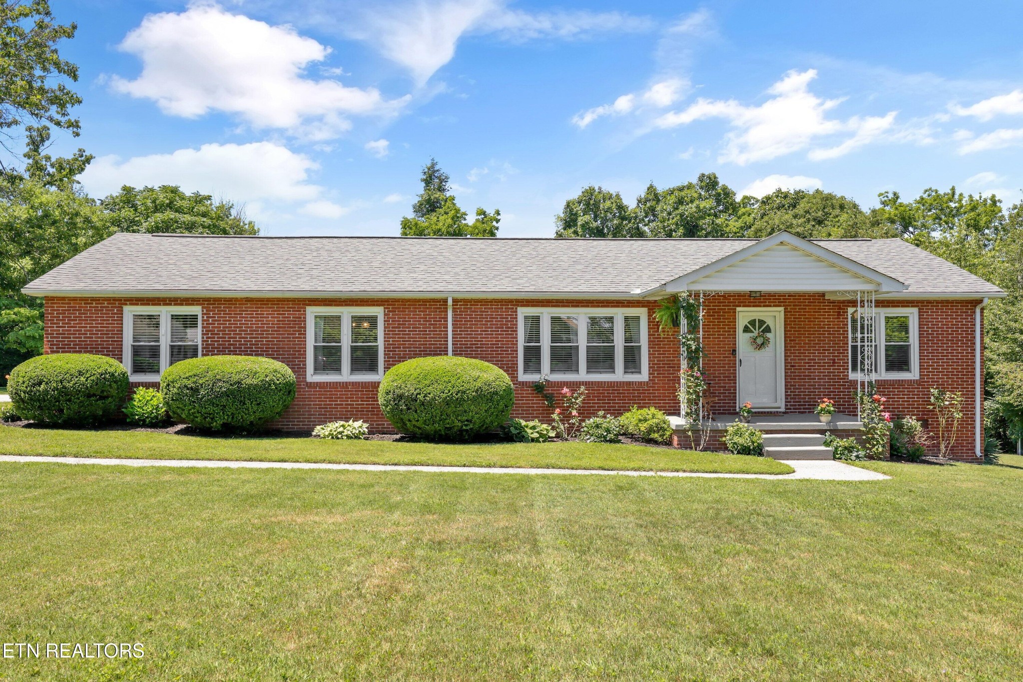 143 Fairview Drive Property Photo 1