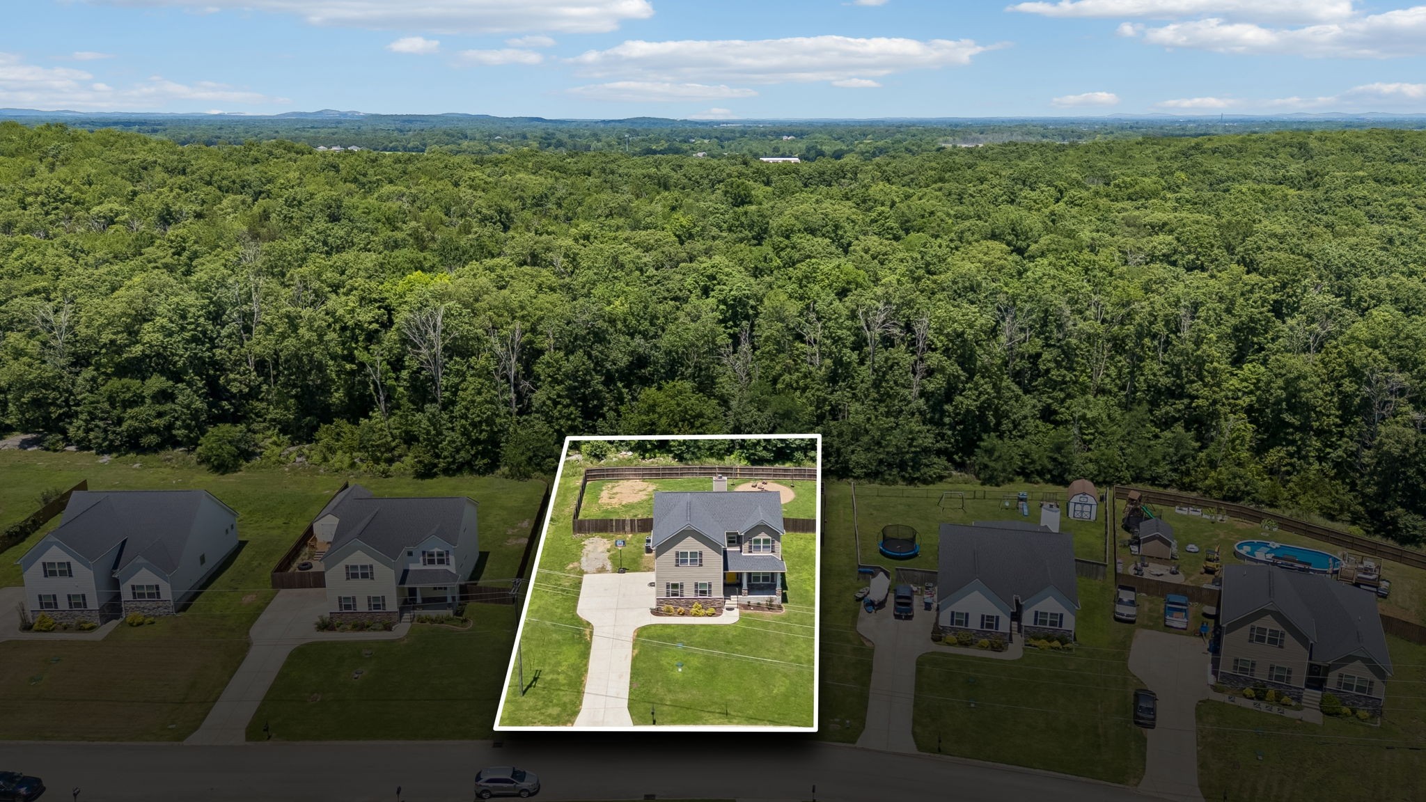 1138 Starhurst Dr