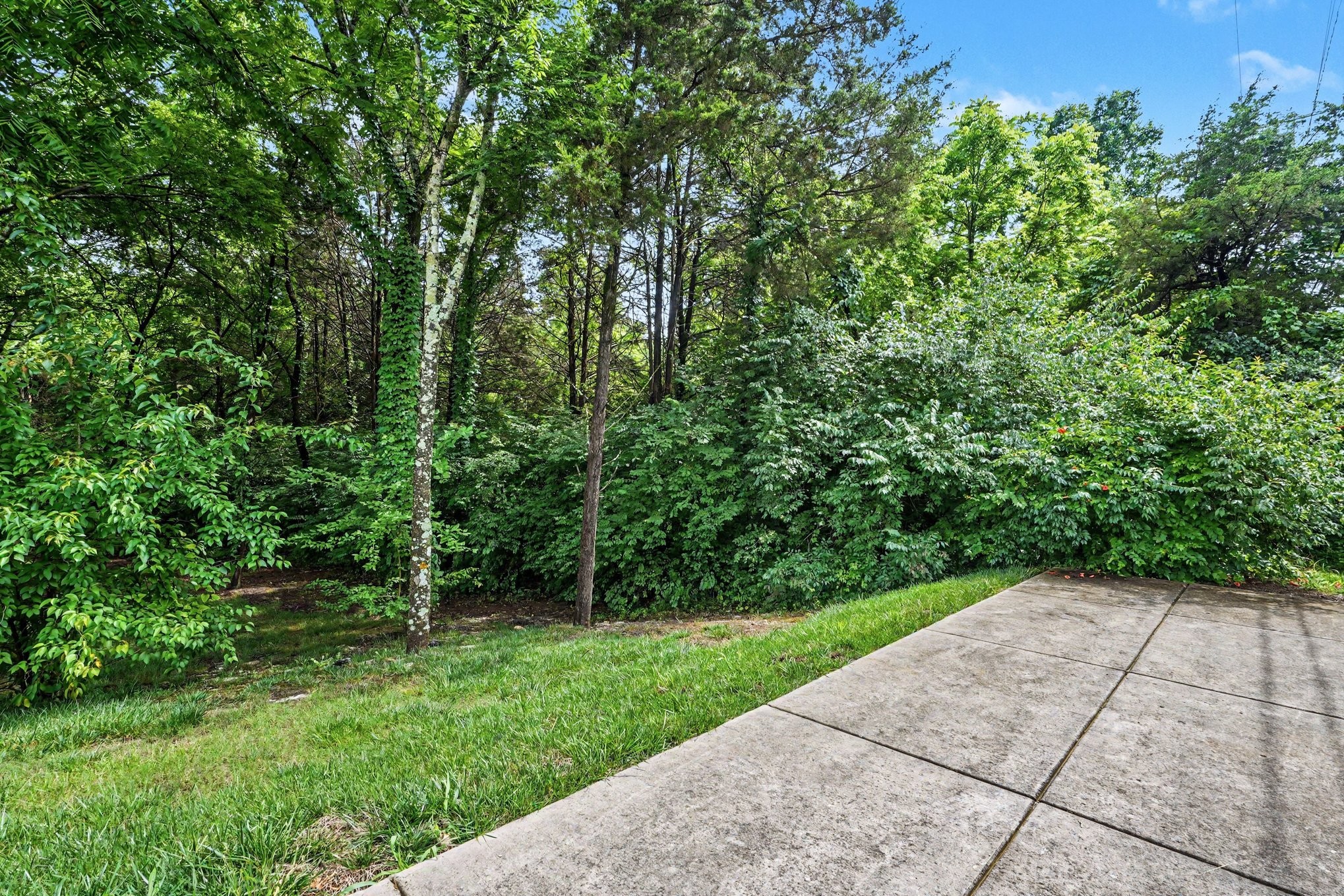 5986 Mount View Rd Property Photo 5