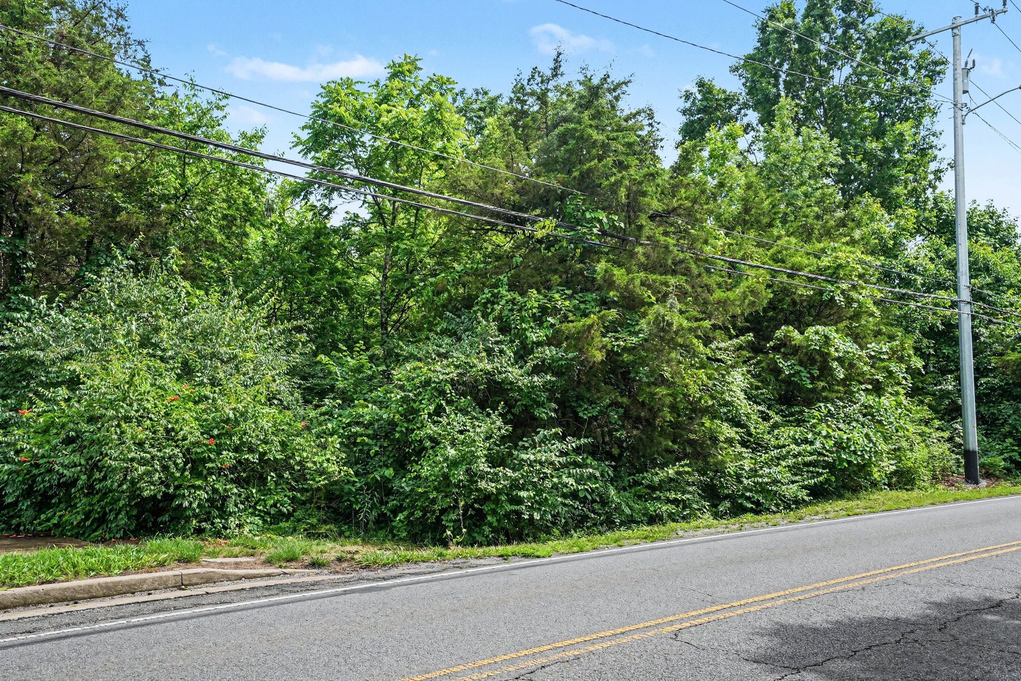 5986 Mount View Rd Property Photo 16
