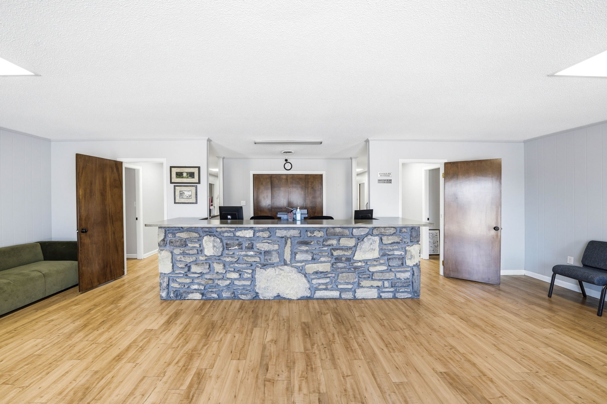 106 Blackwell St Property Photo 3