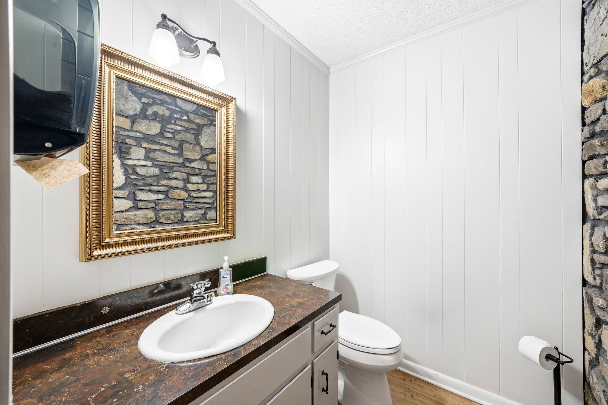 106 Blackwell St Property Photo 10